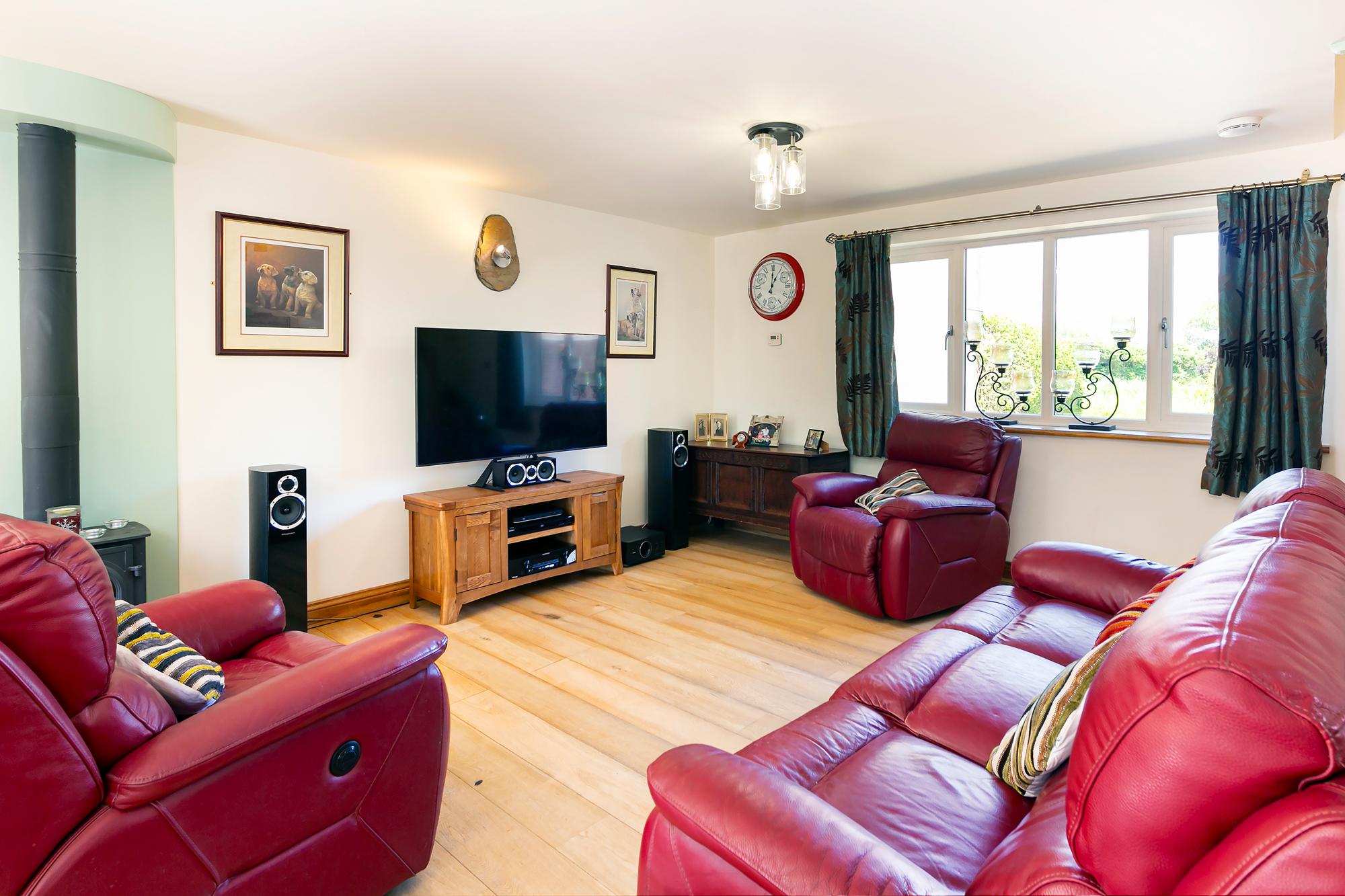 Serenbe Main Street, Ellerton, York