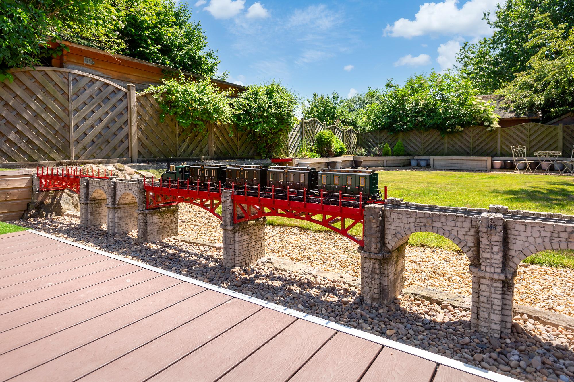 Serenbe Main Street, Ellerton, York