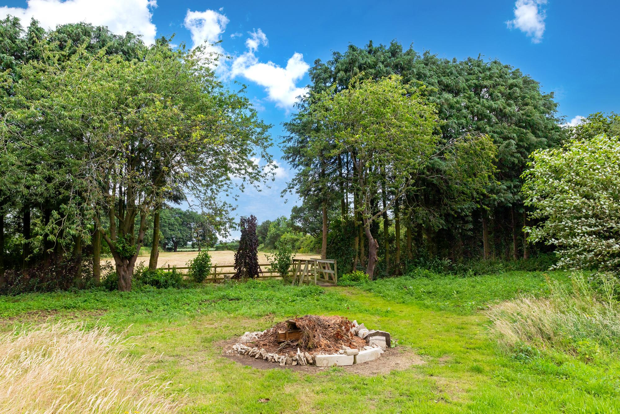 Candile Tollerton Road, Huby, York