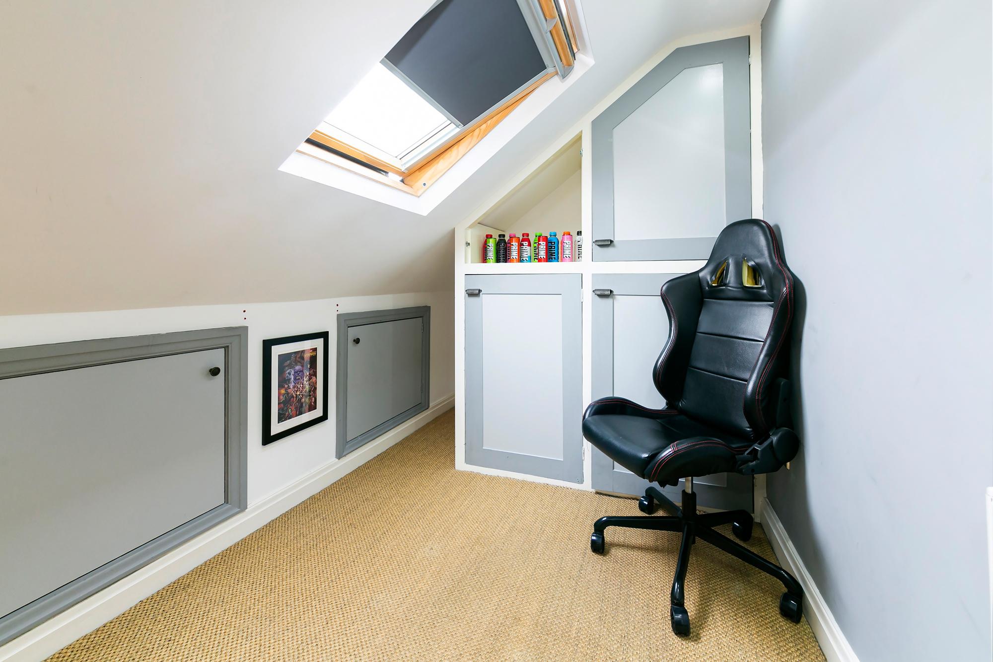 71 Garfield Terrace, , York