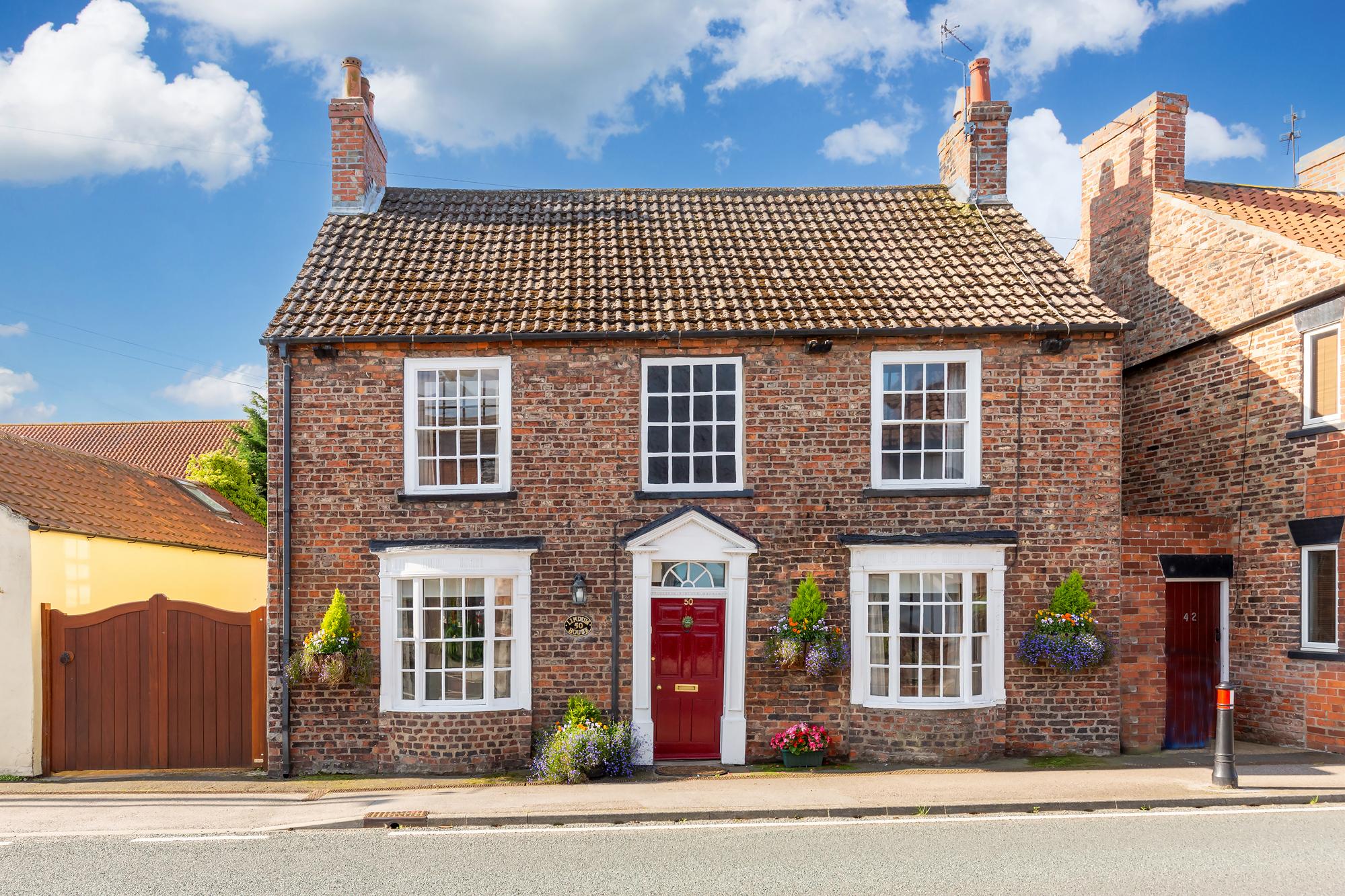 Lindum House / 50 Main Street, Bubwith, Selby