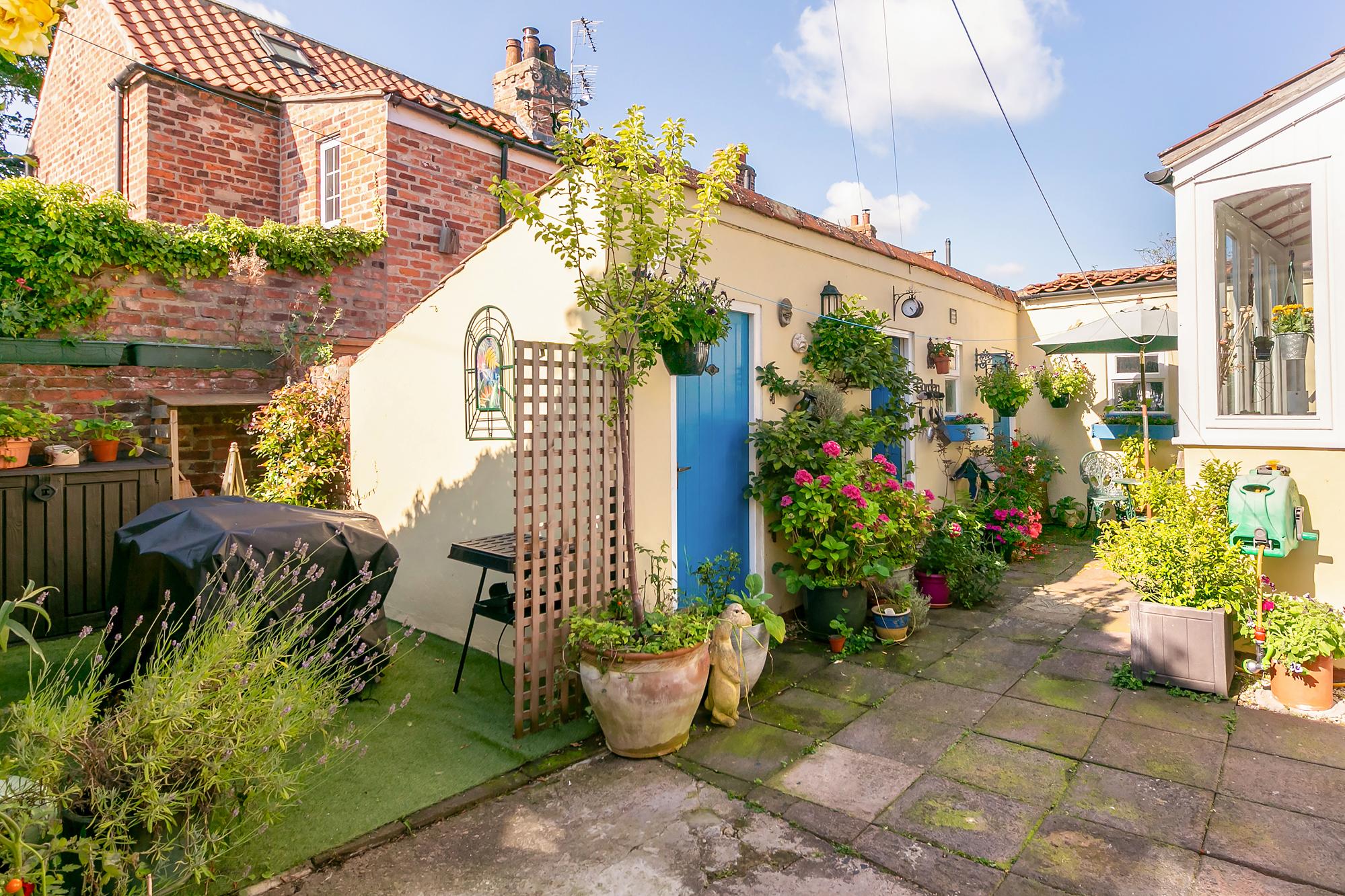 Lindum House / 50 Main Street, Bubwith, Selby