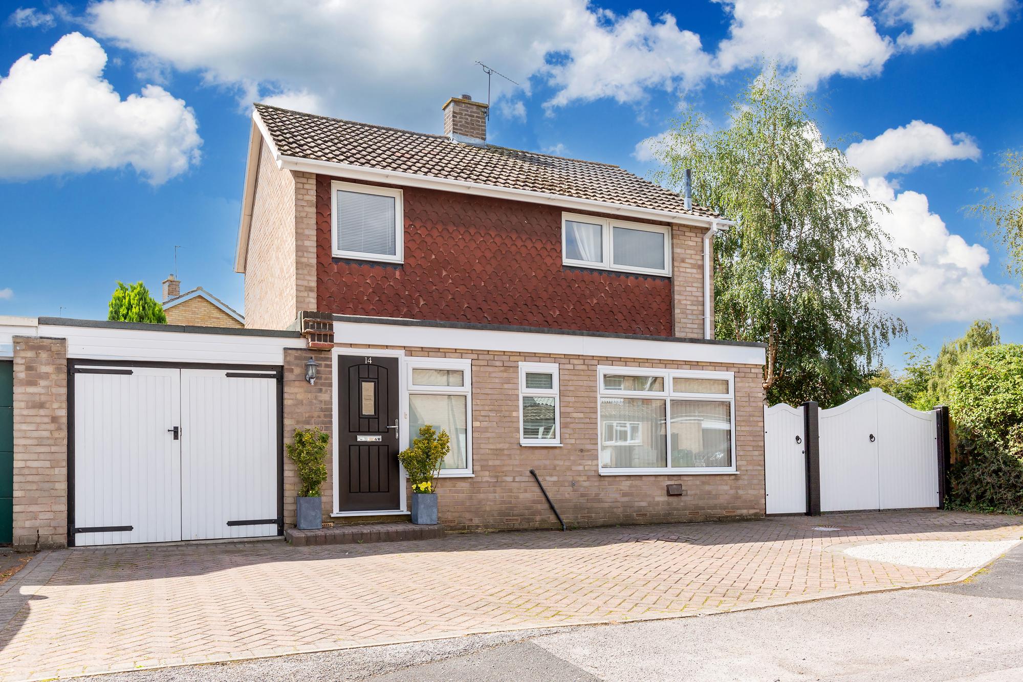 14 White House Grove, Elvington, York