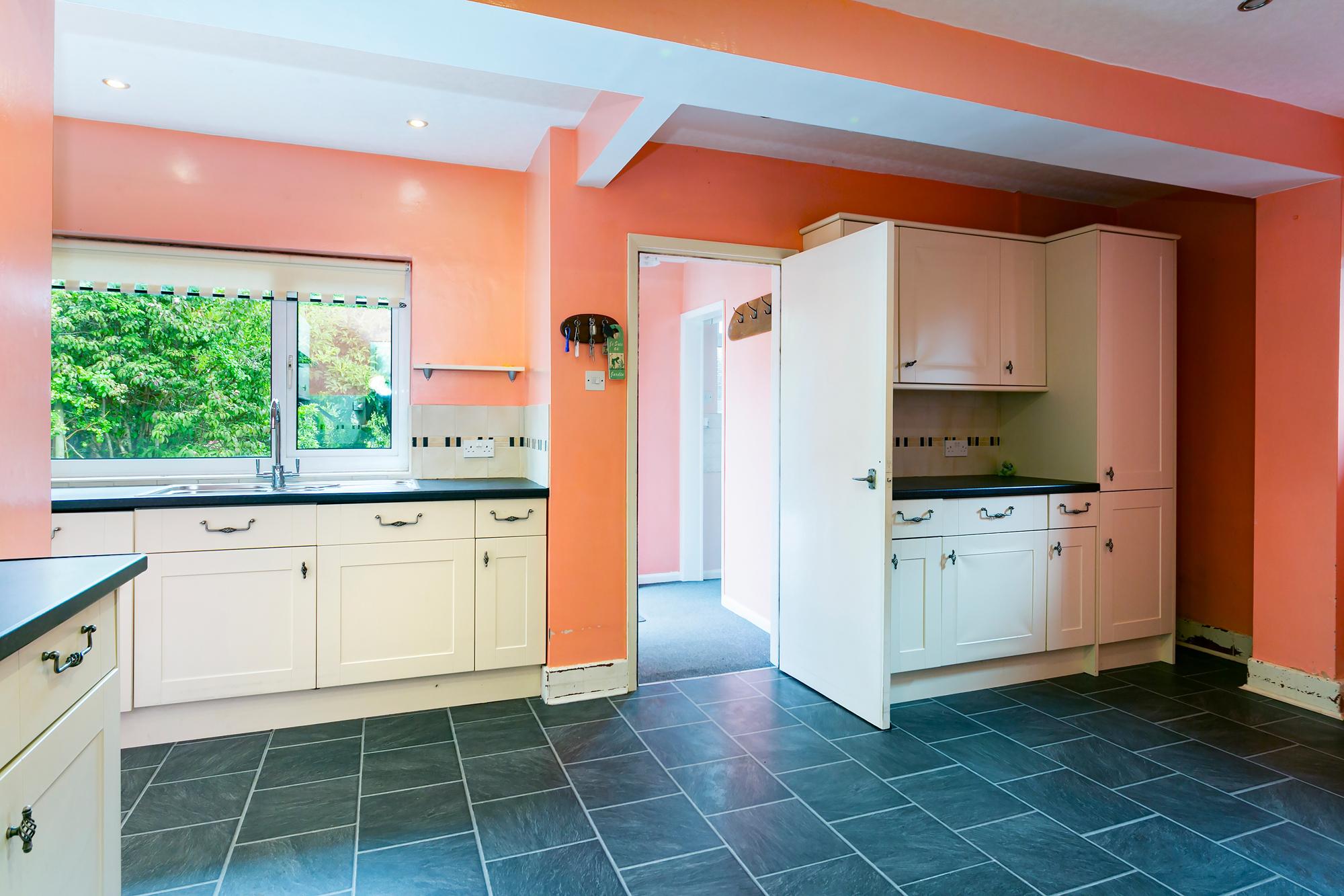 **18 Church Road, Stamford Bridge, York