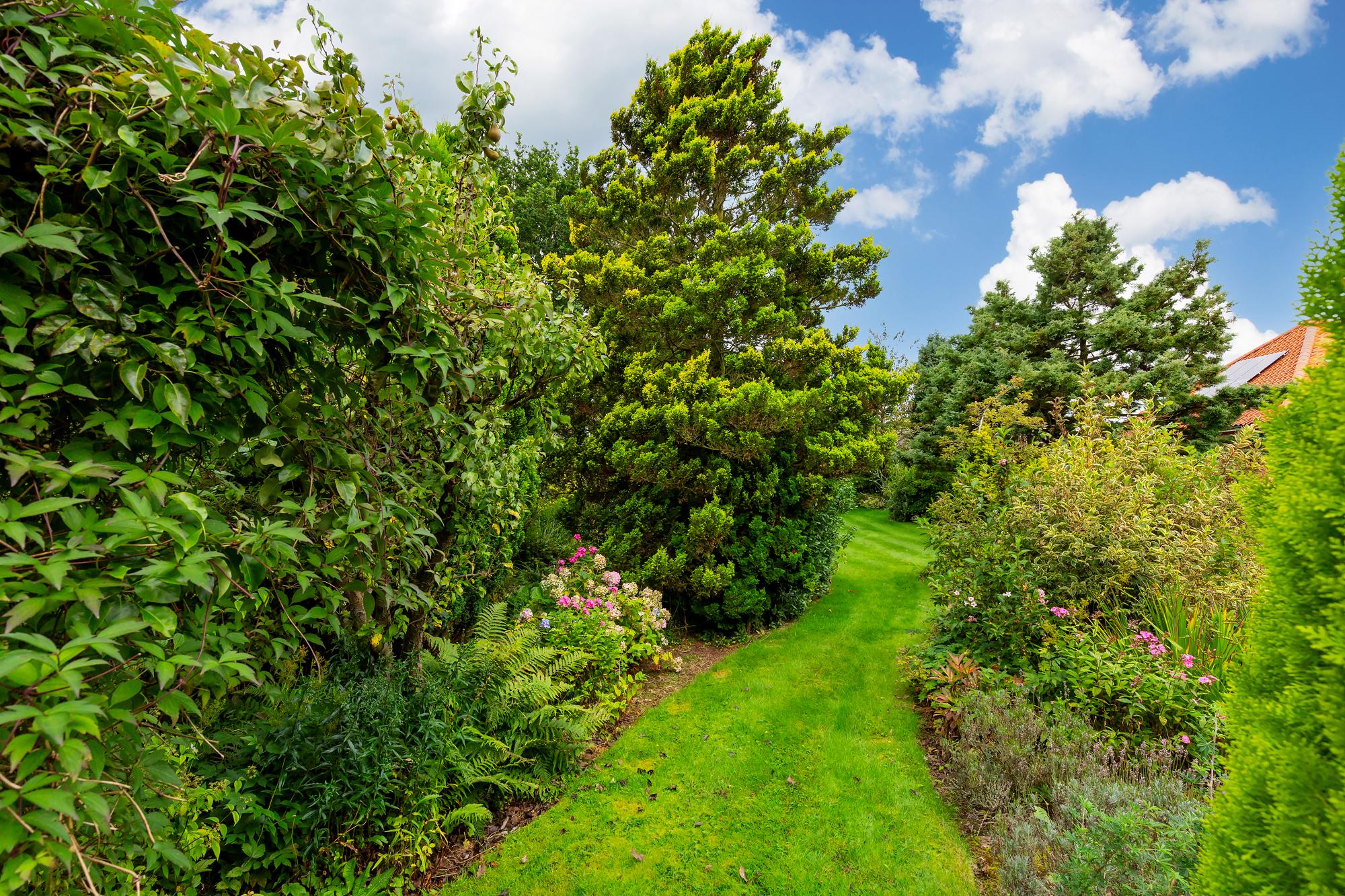 **18 Church Road, Stamford Bridge, York