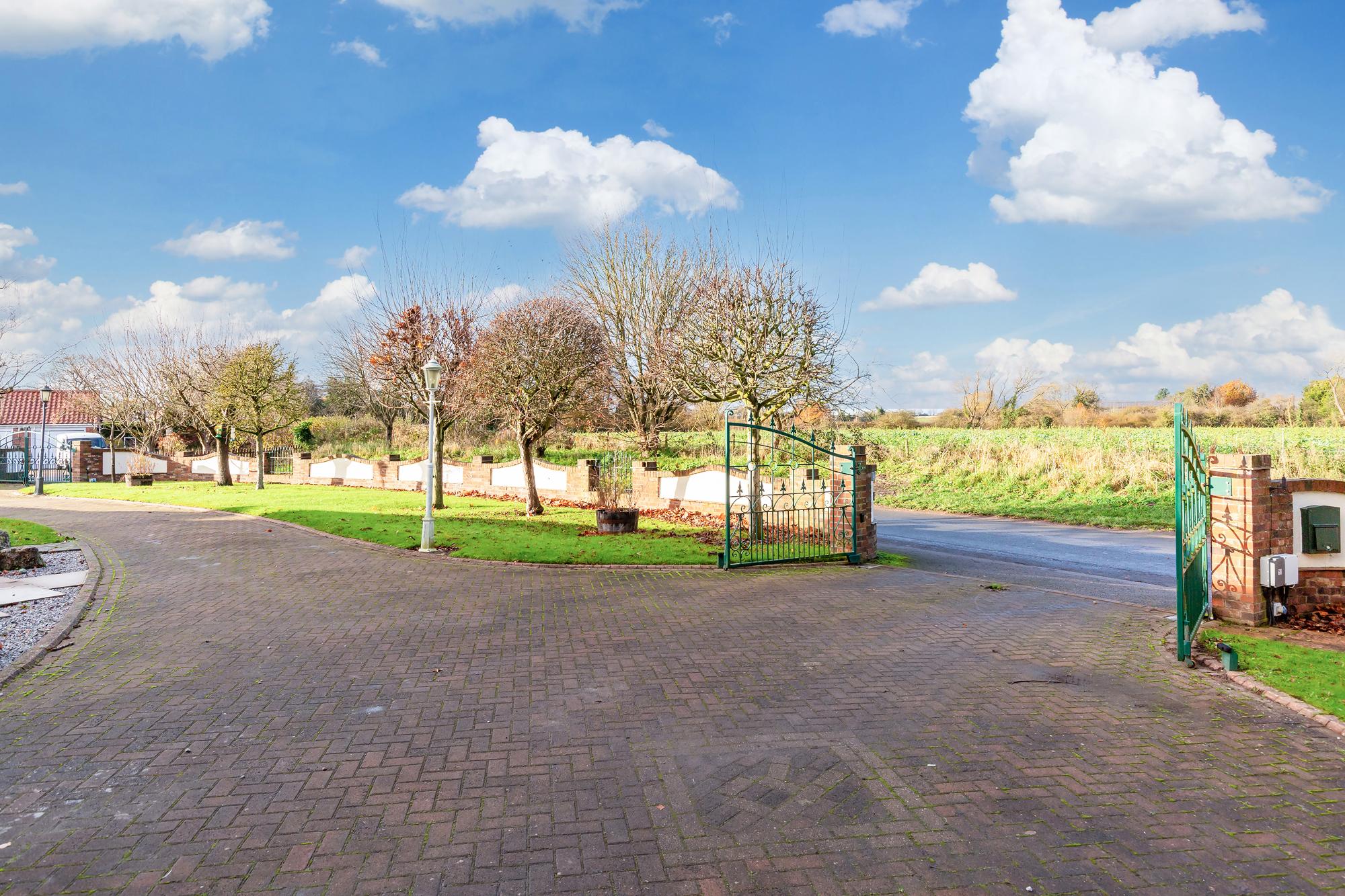 Rosenga Birker Lane, Wilberfoss, York