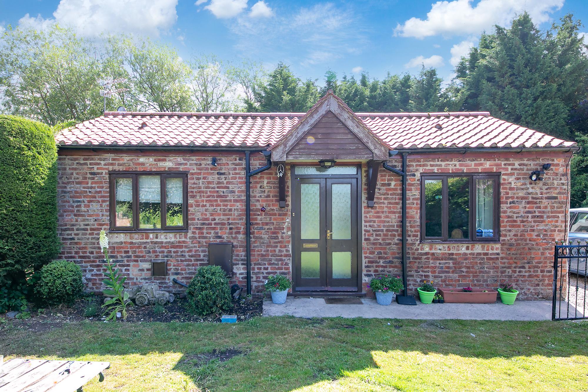 Mill House Cottage Canal Head, Pocklington, York