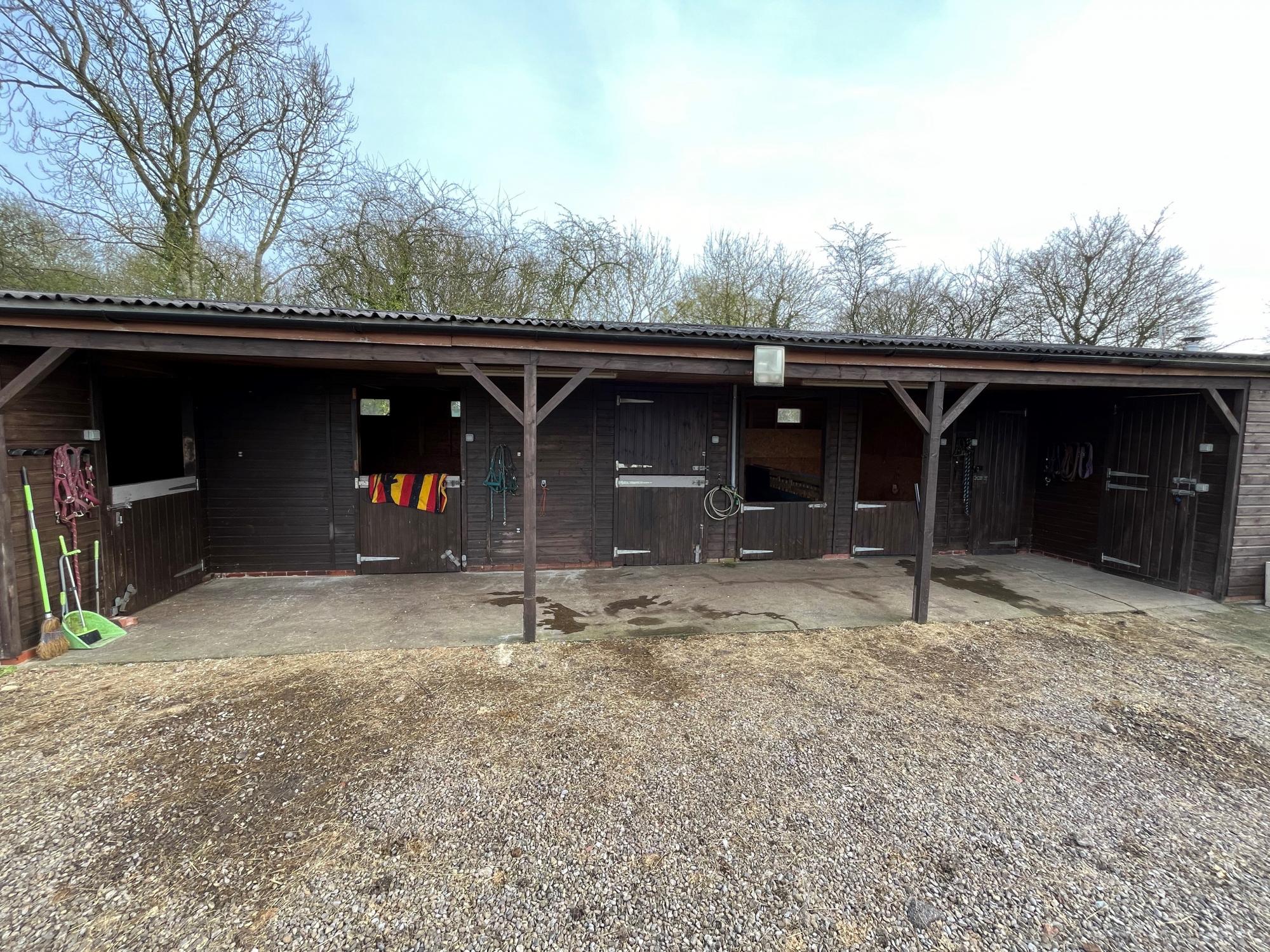 Owl House Stables  Vicarage Lane, Bishop Wilton 