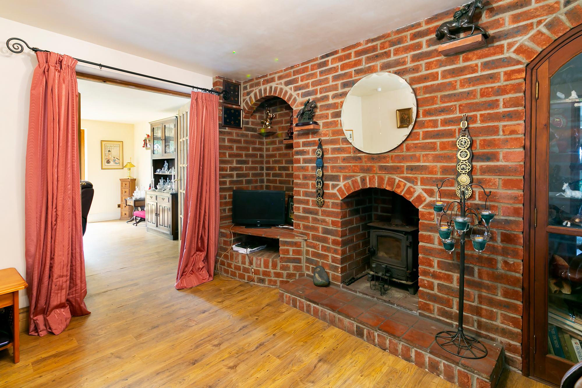 Bulmer Cottage Bulmer Lane, Holme-on-spalding-Moor, York