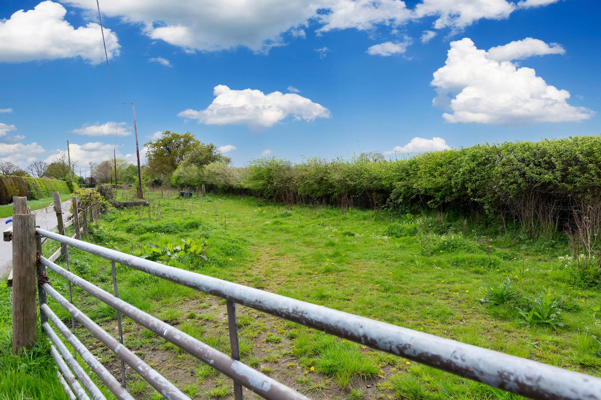 Bulmer Cottage Bulmer Lane, Holme-on-spalding-Moor, York