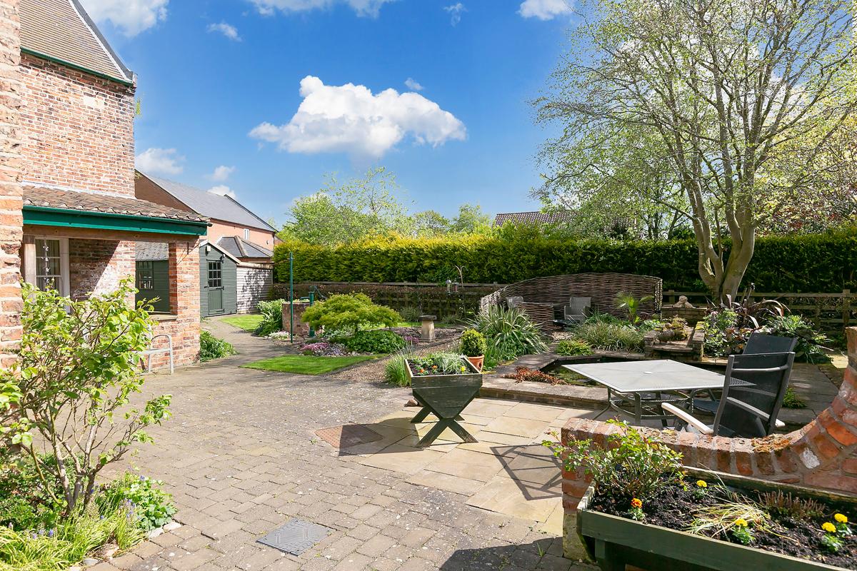 Manor Farm House Main Street, Sutton on Derwent, York