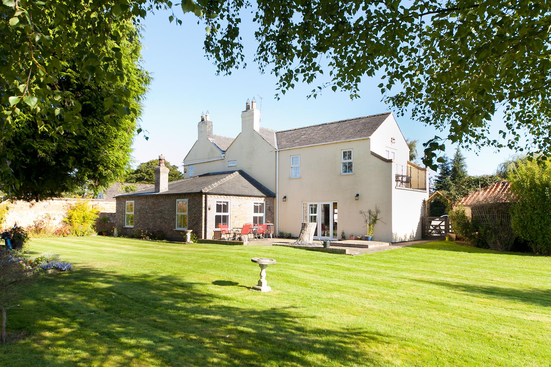*Hackamore Water End, Holme-on-spalding-Moor, York