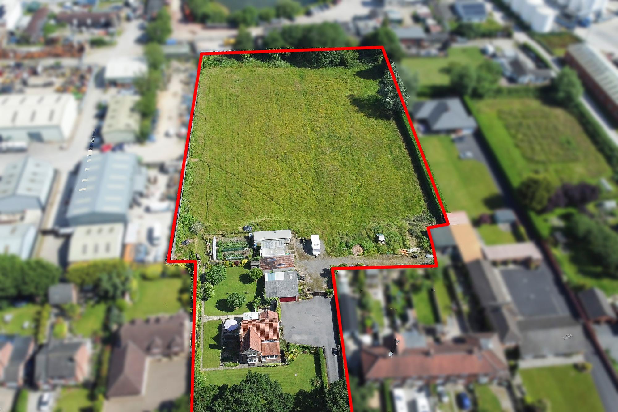 Three Oaks York Road, Elvington, York