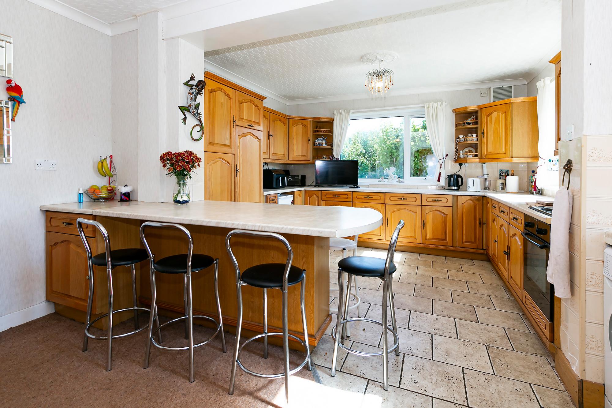 Three Oaks York Road, Elvington, York