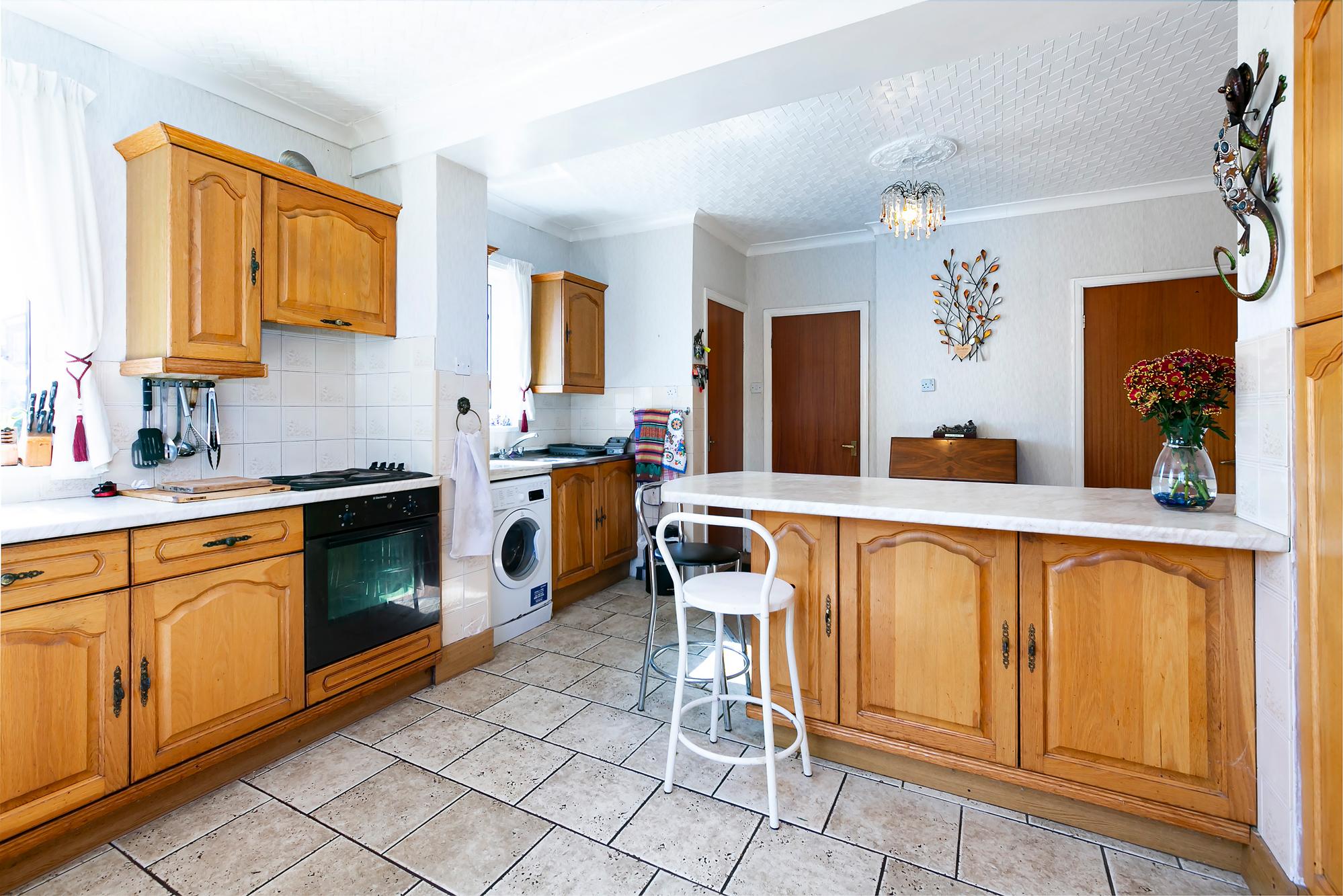 Three Oaks York Road, Elvington, York