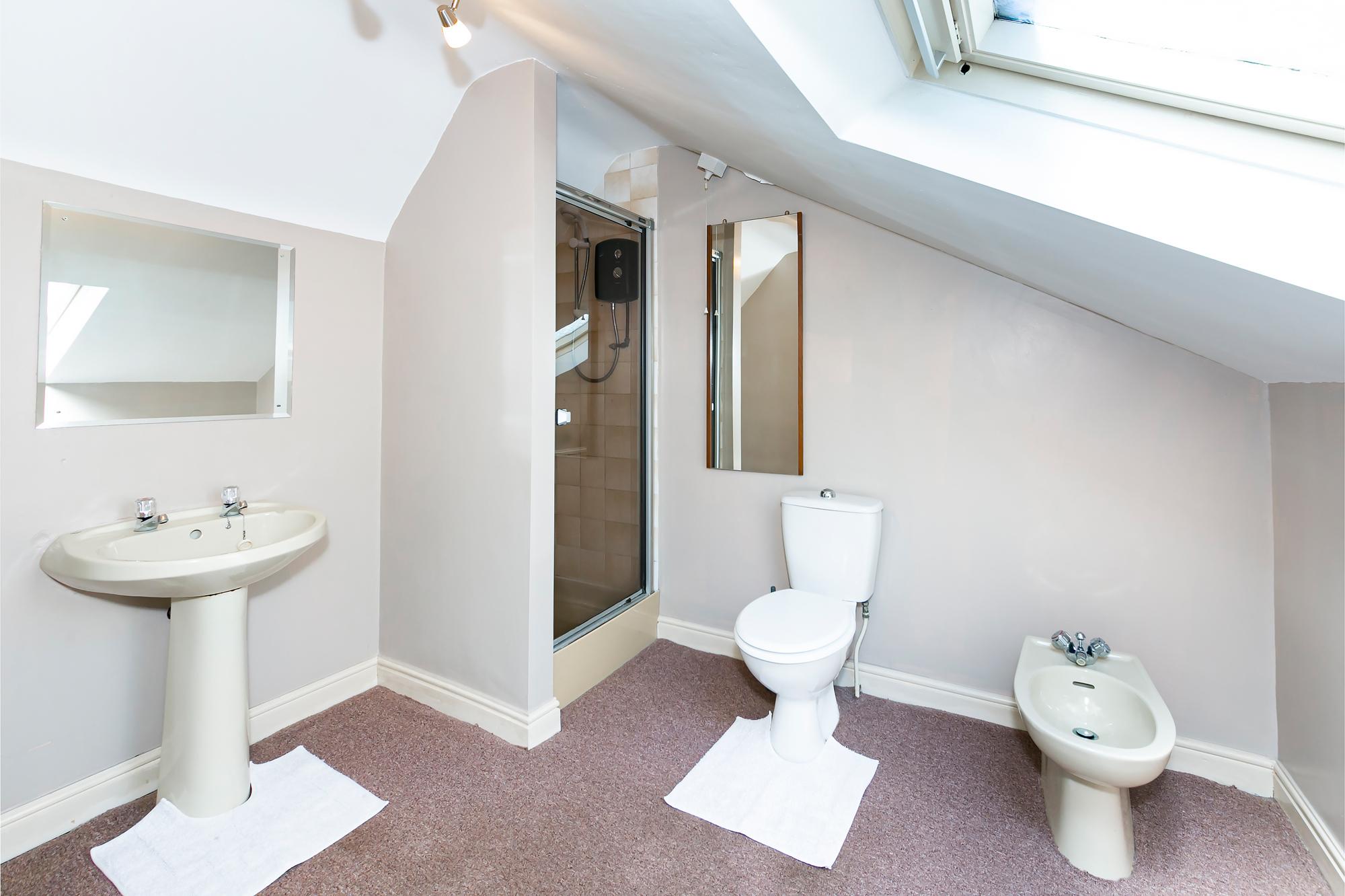 Wolds Inn Cottage  Driffield Road, Huggate, York