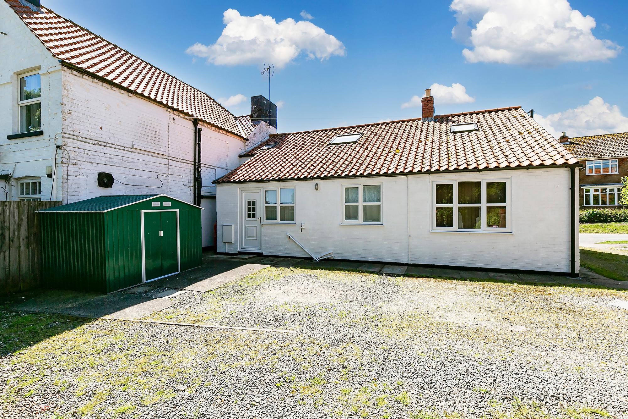 Wolds Inn Cottage  Driffield Road, Huggate, York
