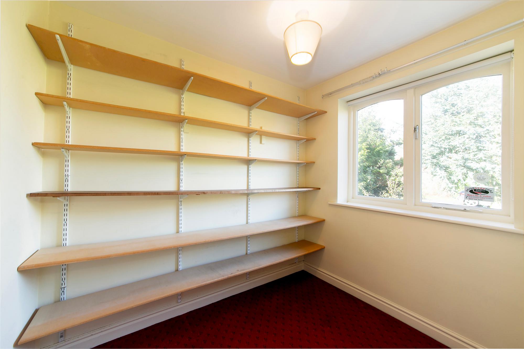 2 Dovecote Garth, Elvington, York