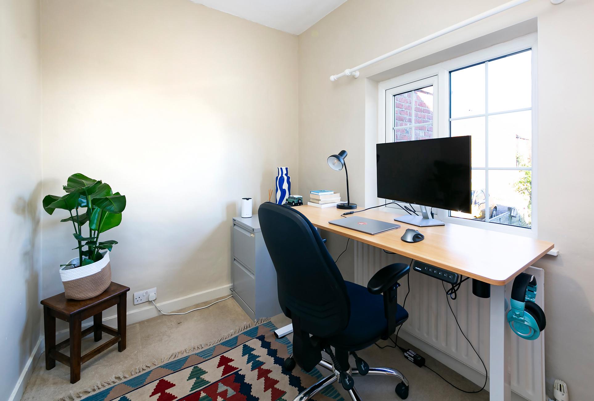 Mole Cottage 2 The Square, Sheriff Hutton, York