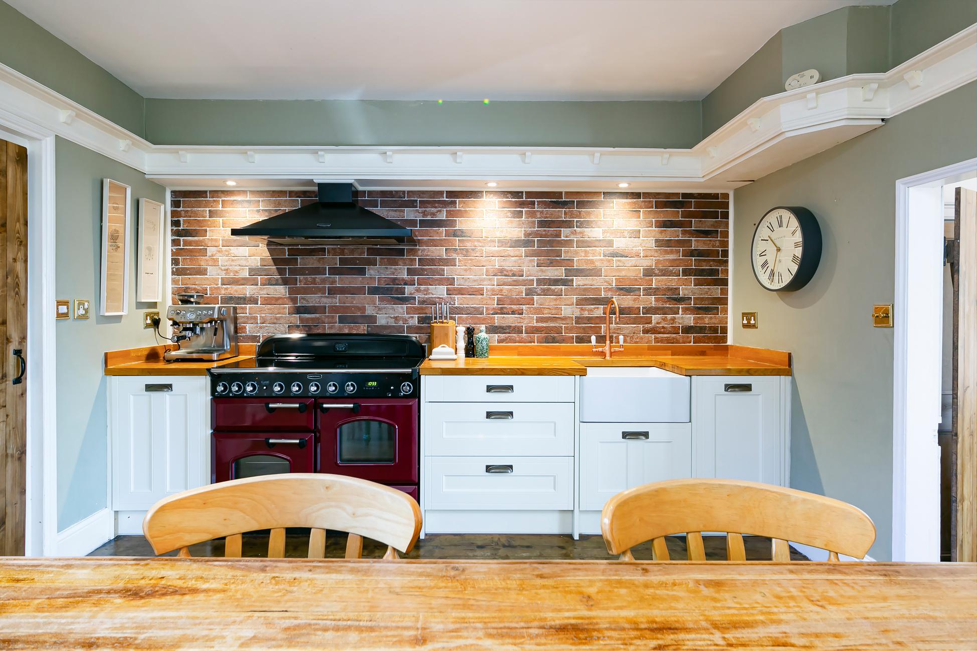 Mole Cottage 2 The Square, Sheriff Hutton, York