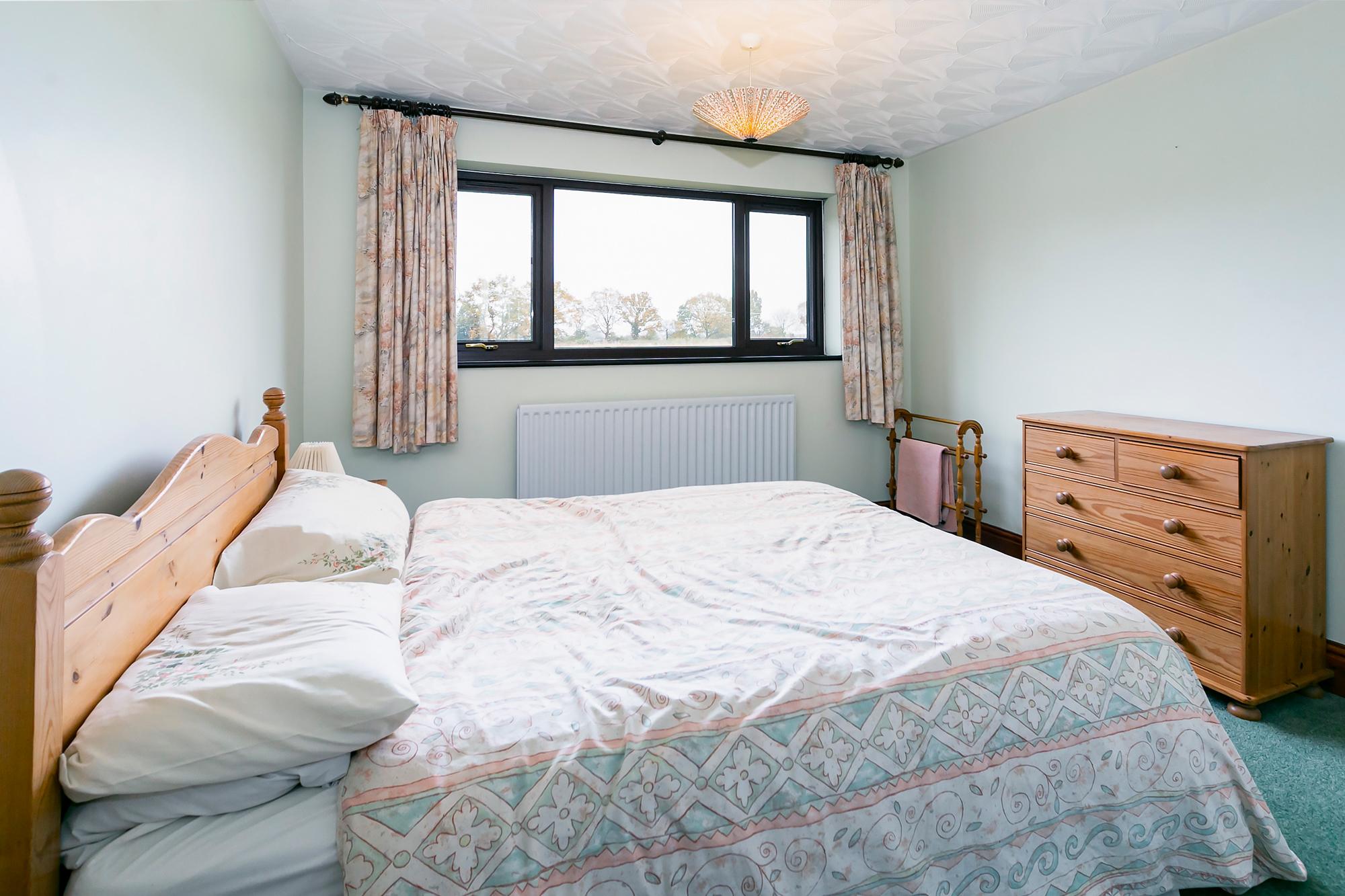 28 Selby Road, Holme-on-spalding-Moor, York