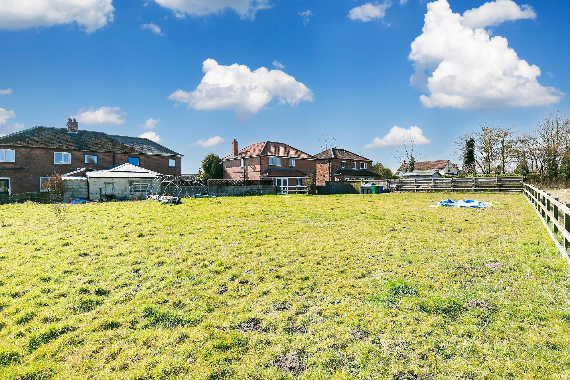 Ark House Main Street, Melbourne, York