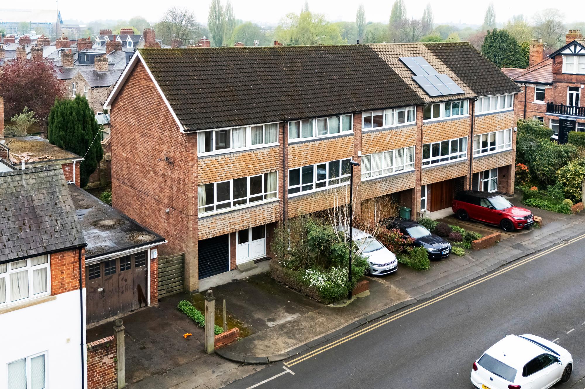 3 Sycamore Place, , York