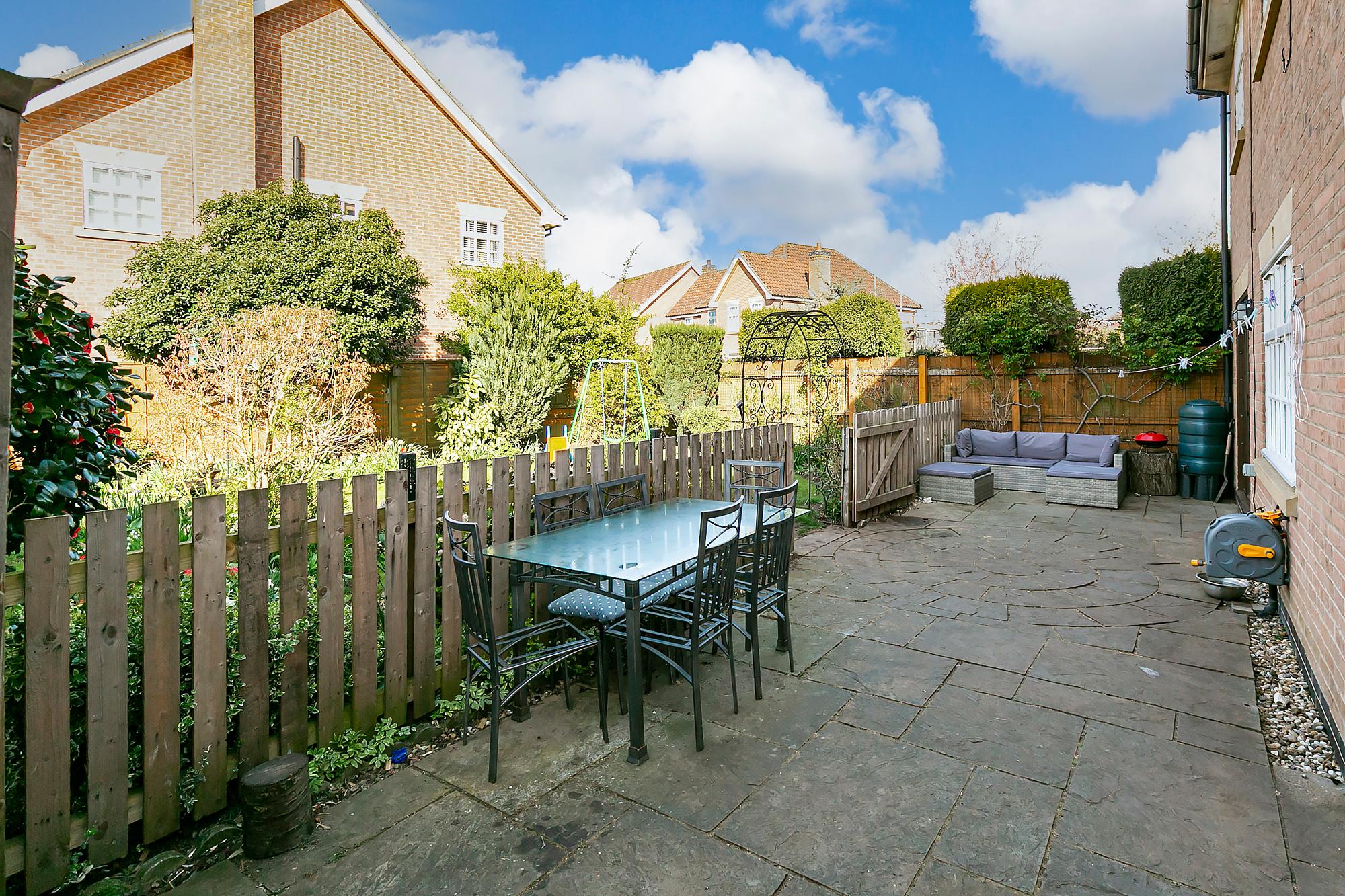 14 Chapel Garth, Holme-on-spalding-Moor, York