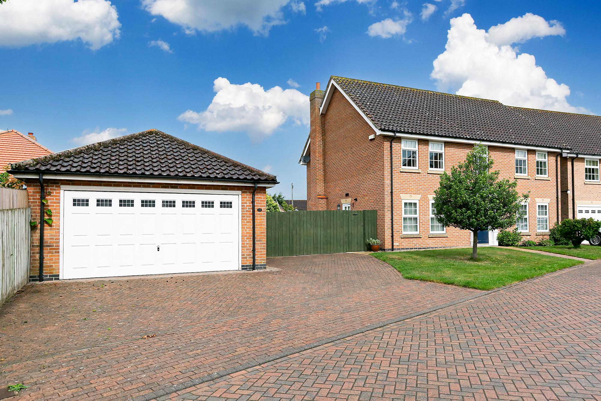 15 Chapel Garth, Holme-on-spalding-Moor, York