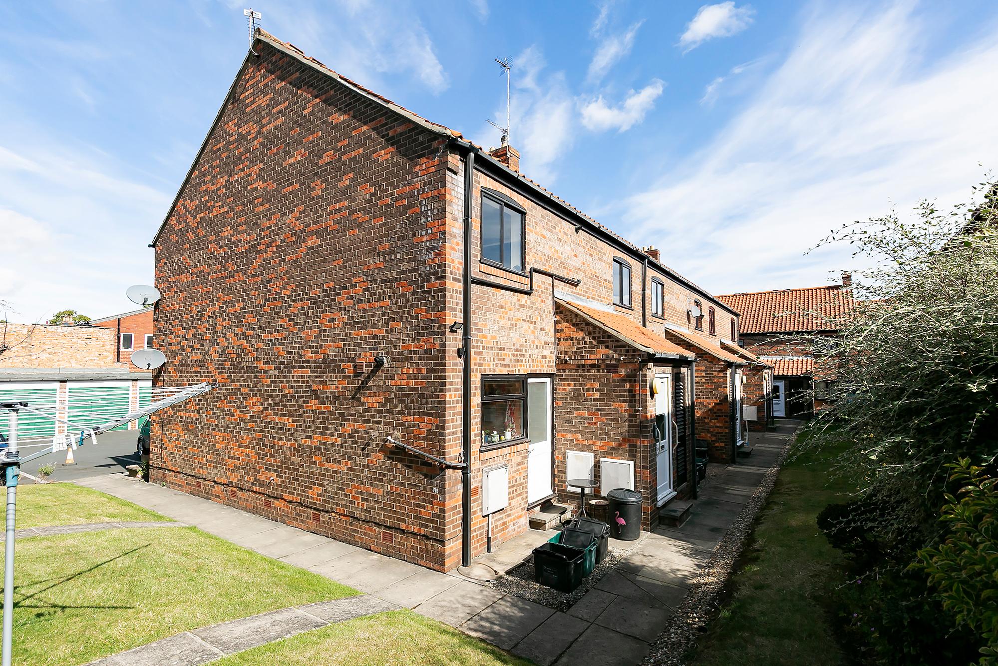 10 Westerdale Court, , York