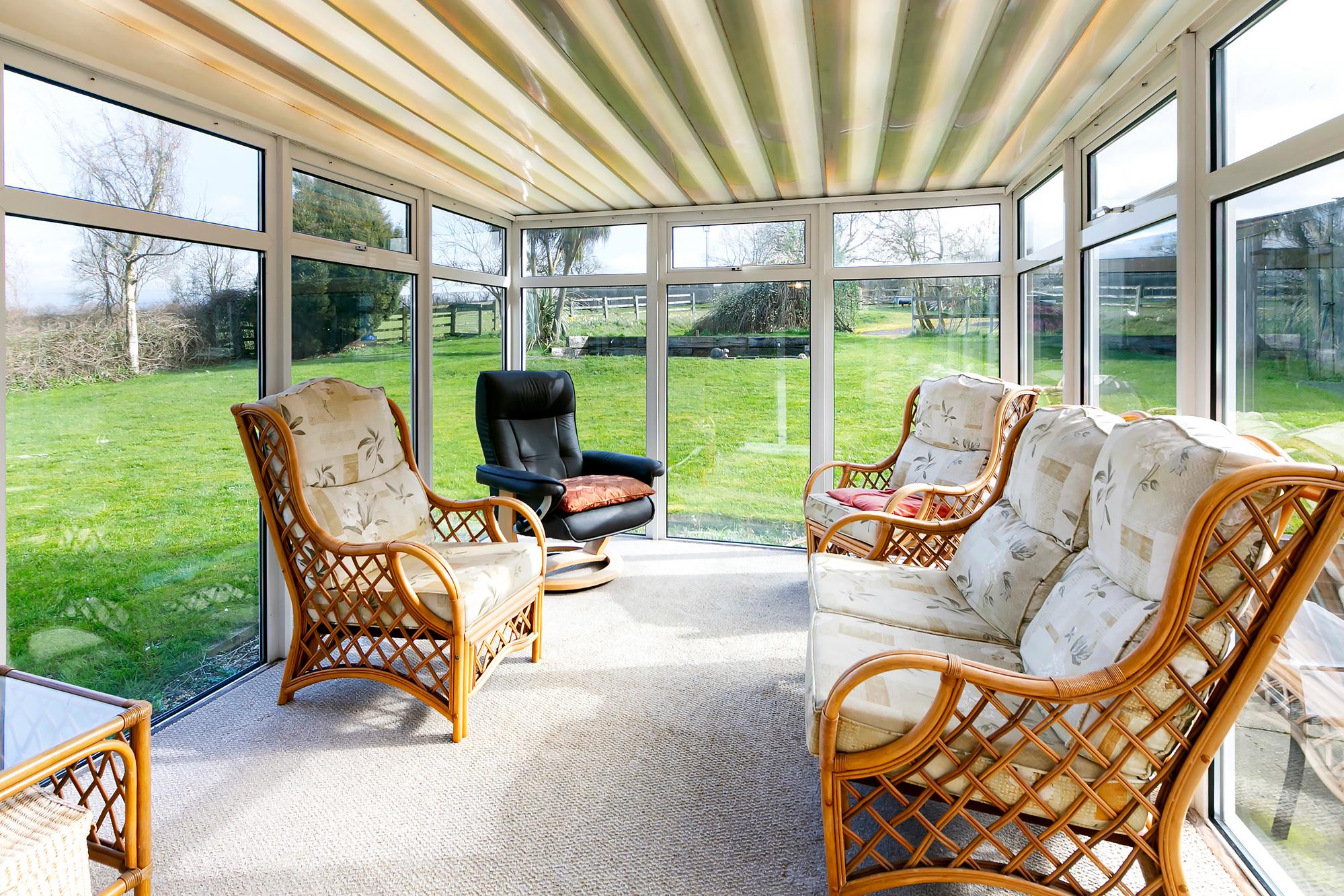 Thistledown Lodge  Beverley Lane, Sancton, York