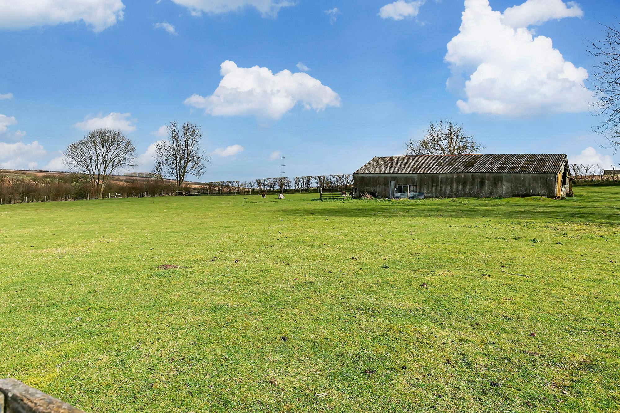 Thistledown Lodge  Beverley Lane, Sancton, York