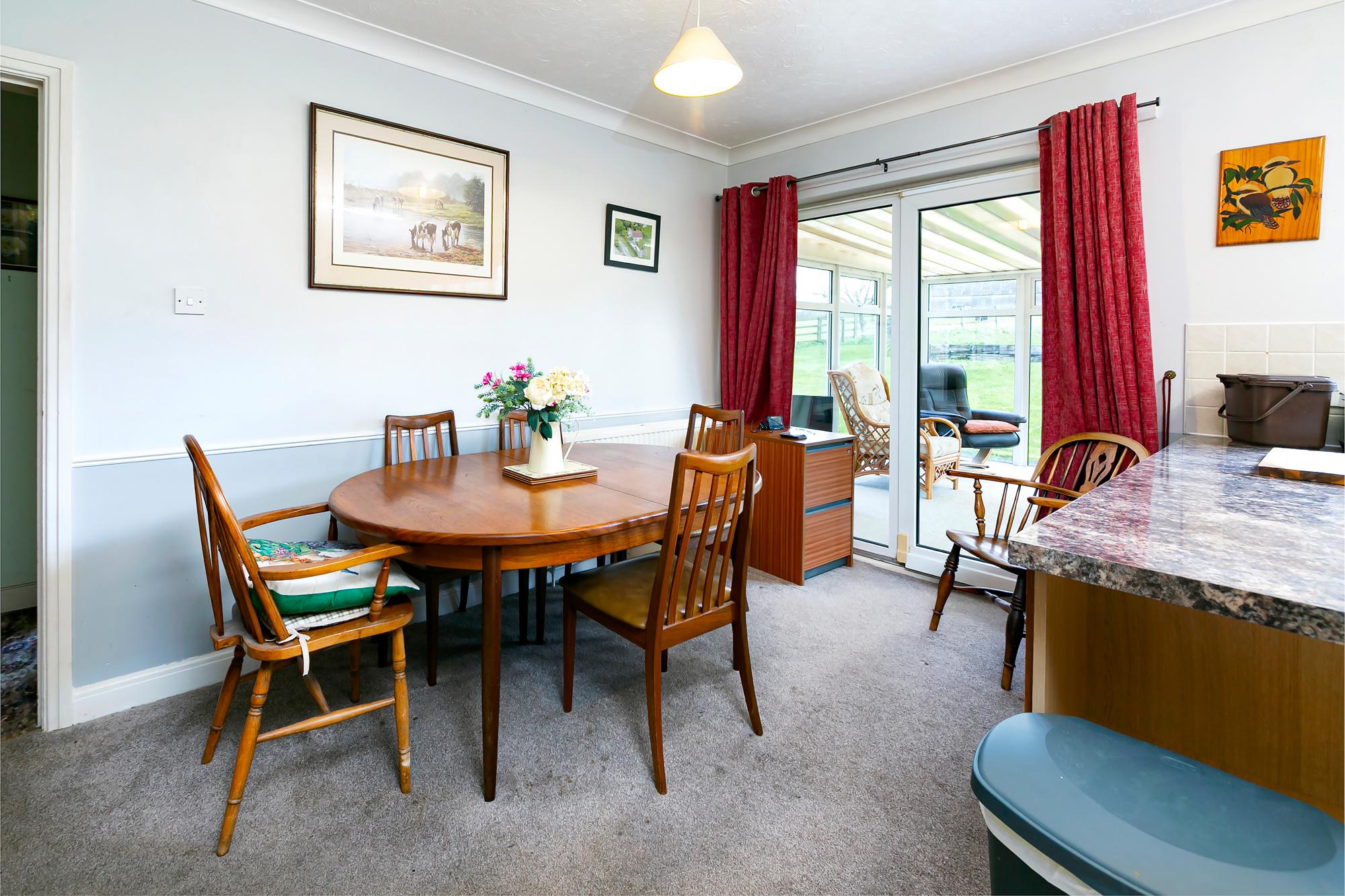 Thistledown Lodge  Beverley Lane, Sancton, York