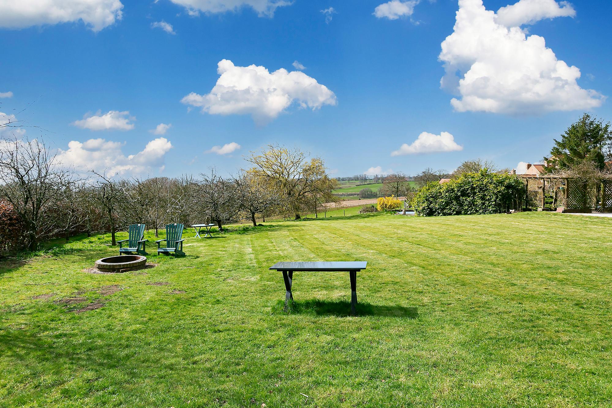 Millington Grange Millington, Givendale Hill, York