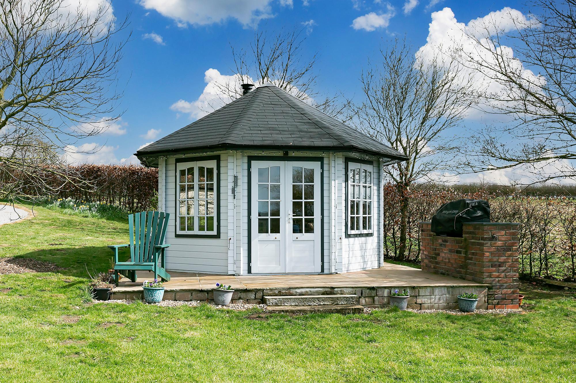 Millington Grange Millington, Givendale Hill, York