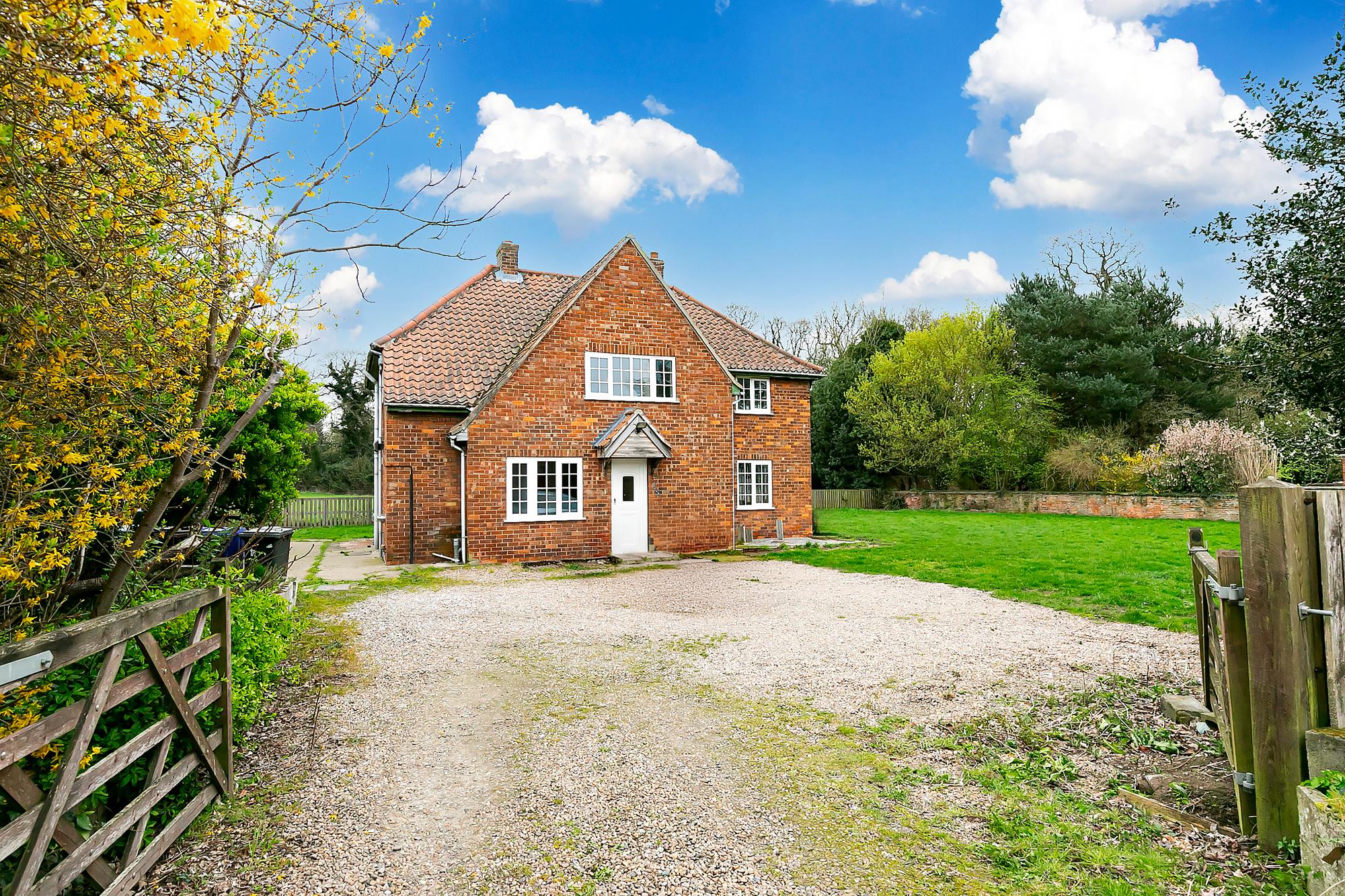 Gardeners Cottage High Street, Carlton, Goole
