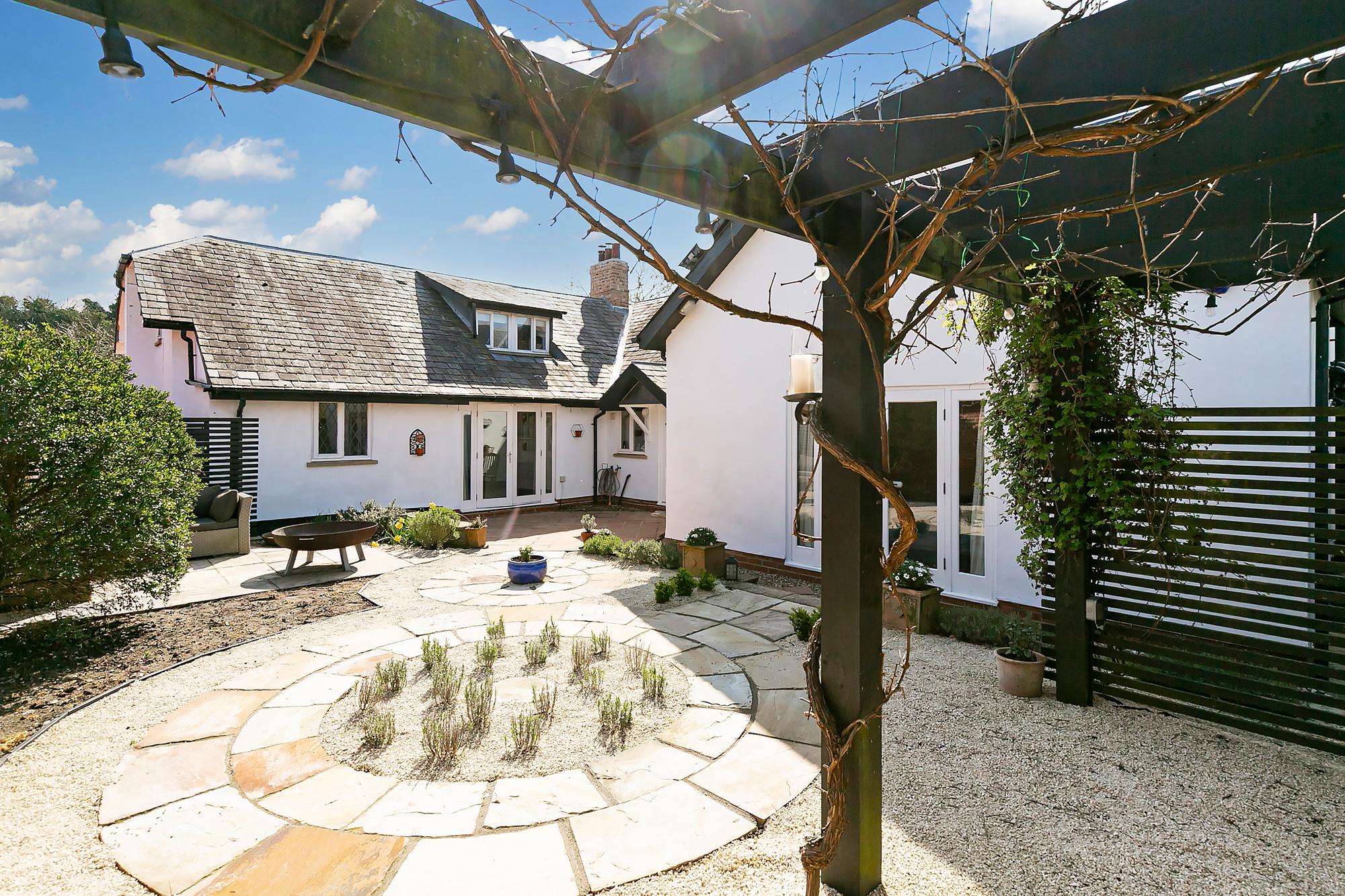 Home Farm Cottage Main Street, Everingham, York