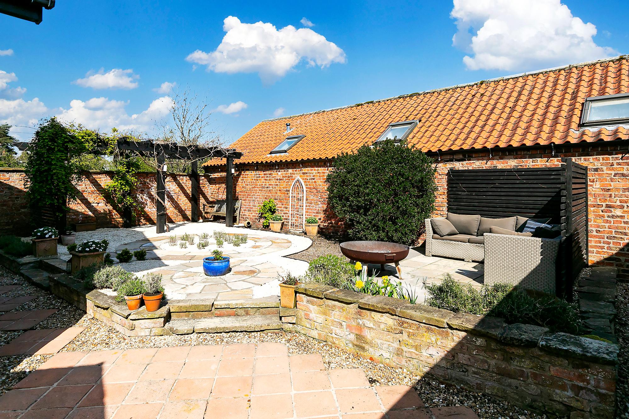 Home Farm Cottage Main Street, Everingham, York