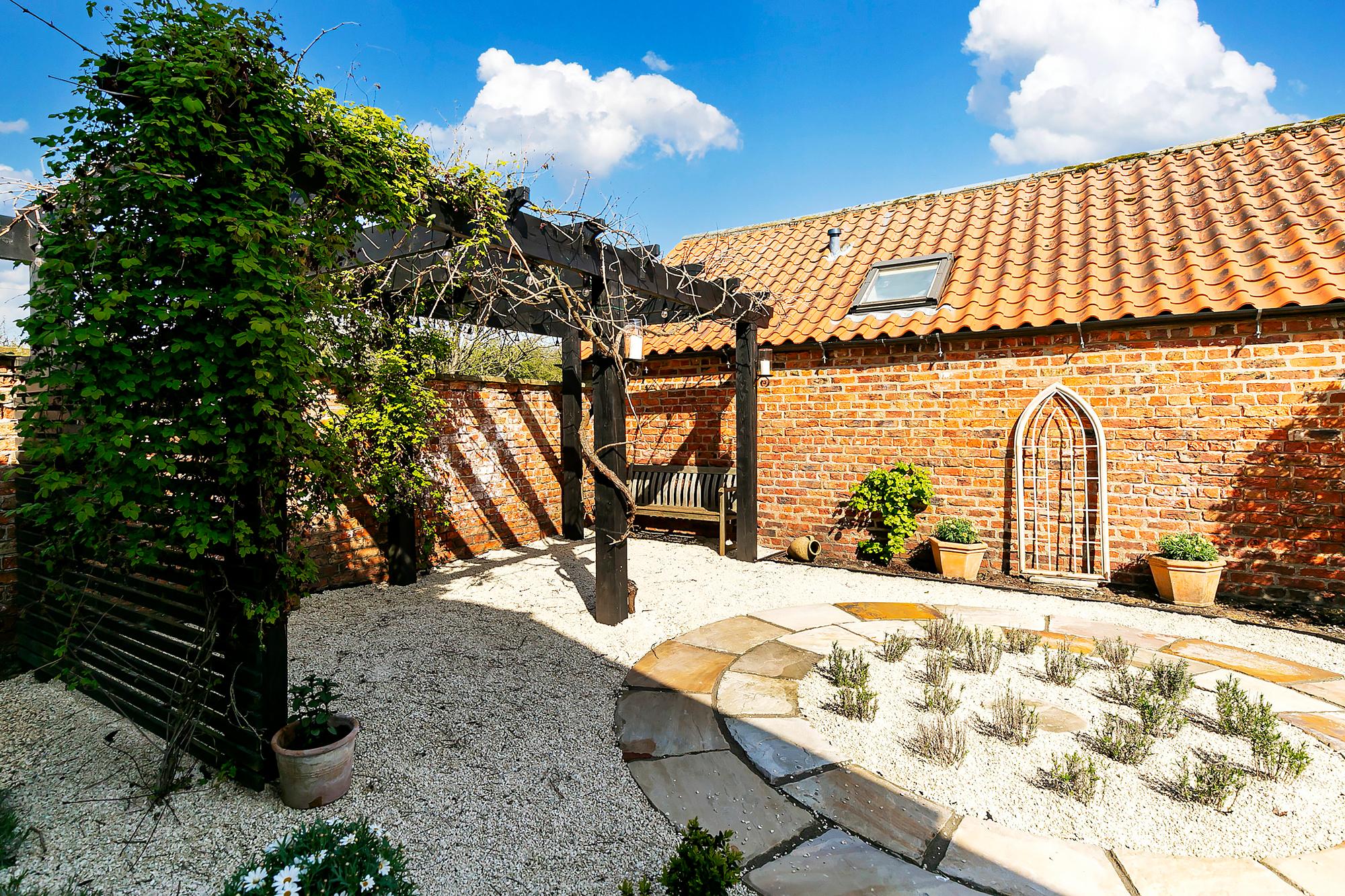 Home Farm Cottage Main Street, Everingham, York