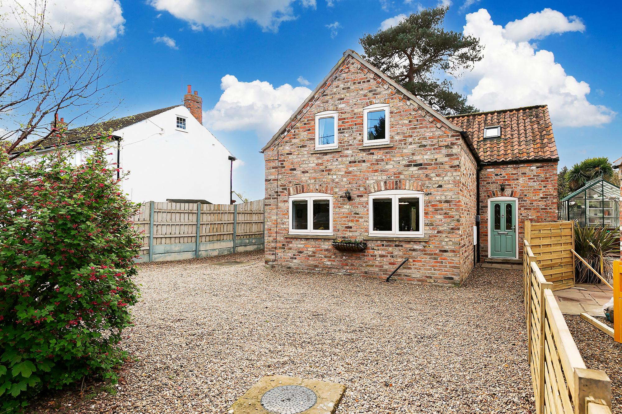 Little Owl Barn Back Lane, Ellerton, York
