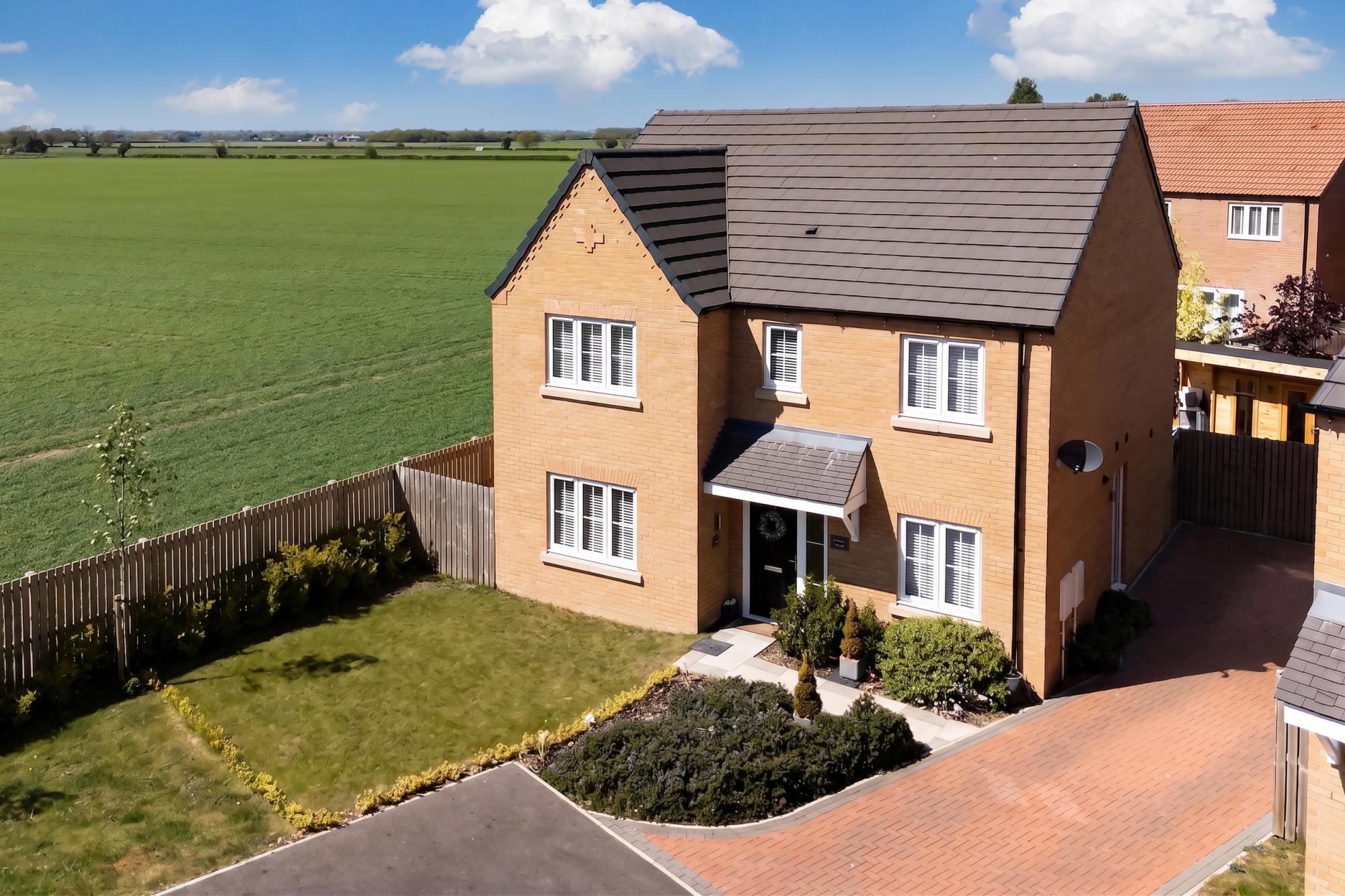 2  Kemp Close, , Pocklington