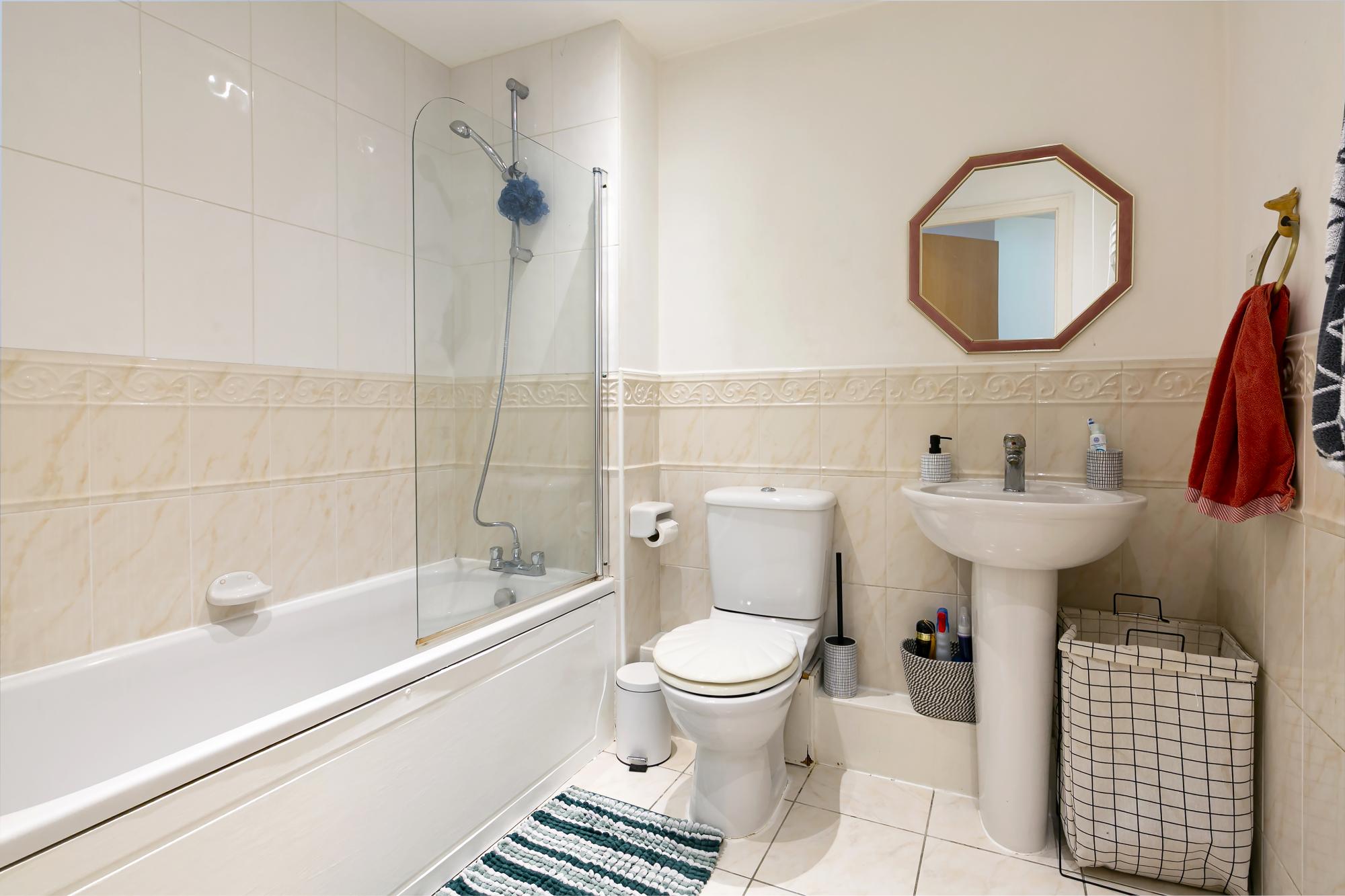 Apartment 17 Heron House Brinkworth Terrace, , York
