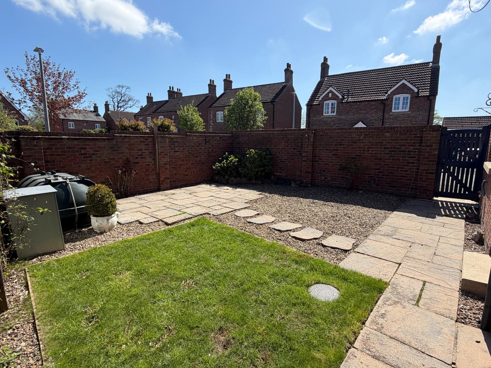 5 Orchard Park, Melbourne, York