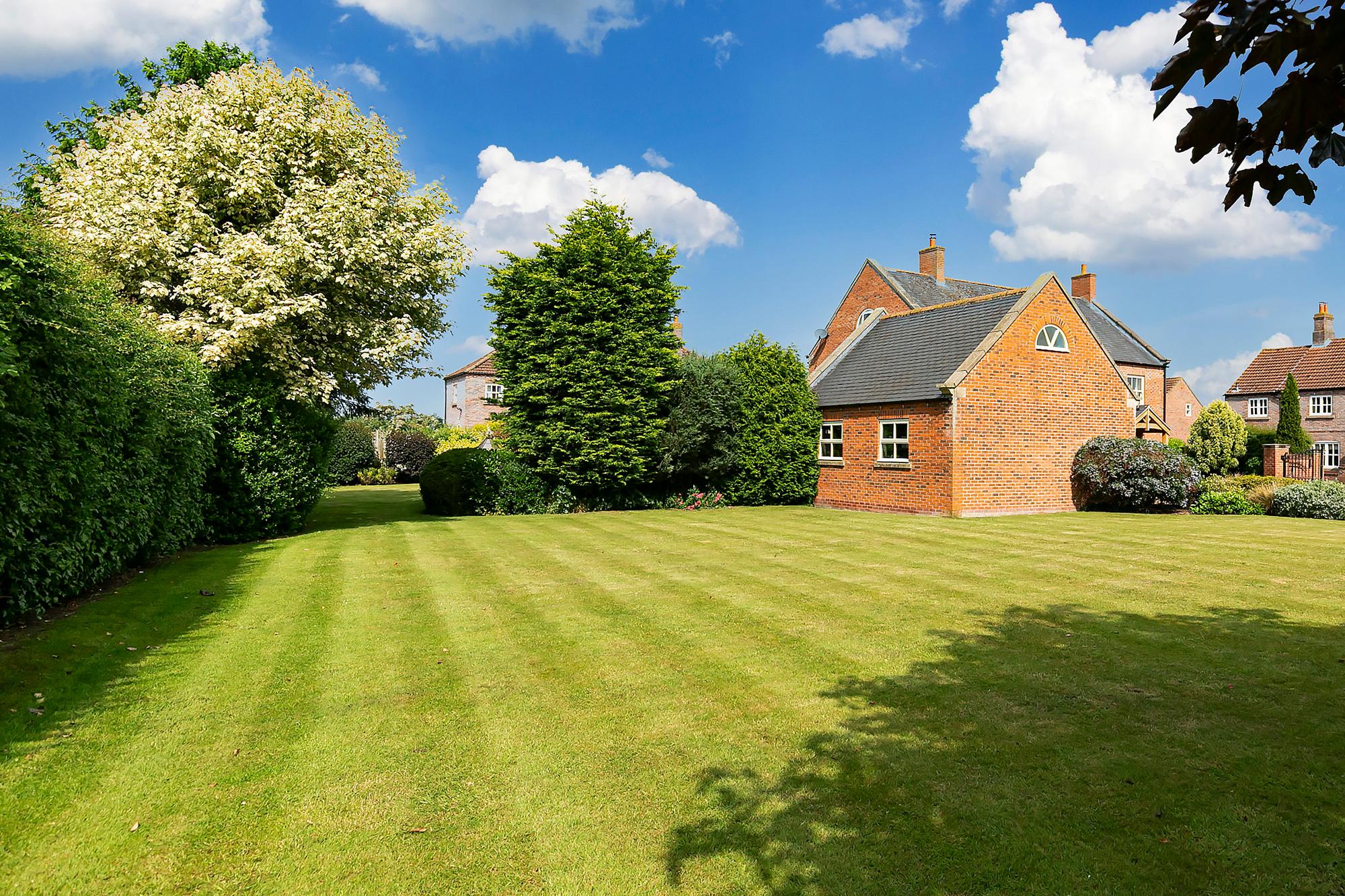 Ash House Village Farm Court, Newton On Derwent, York