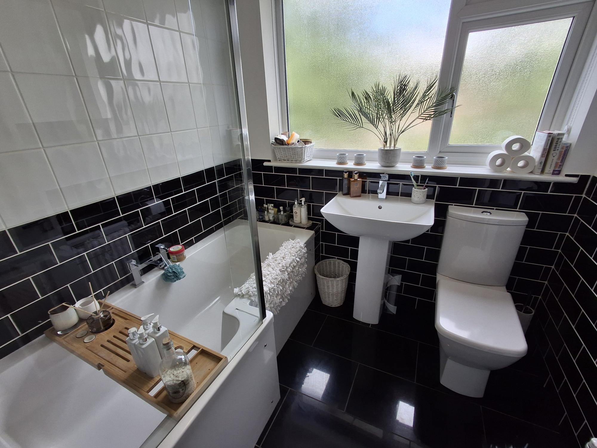 2 St. Vincents Close, Sutton On Derwent, York