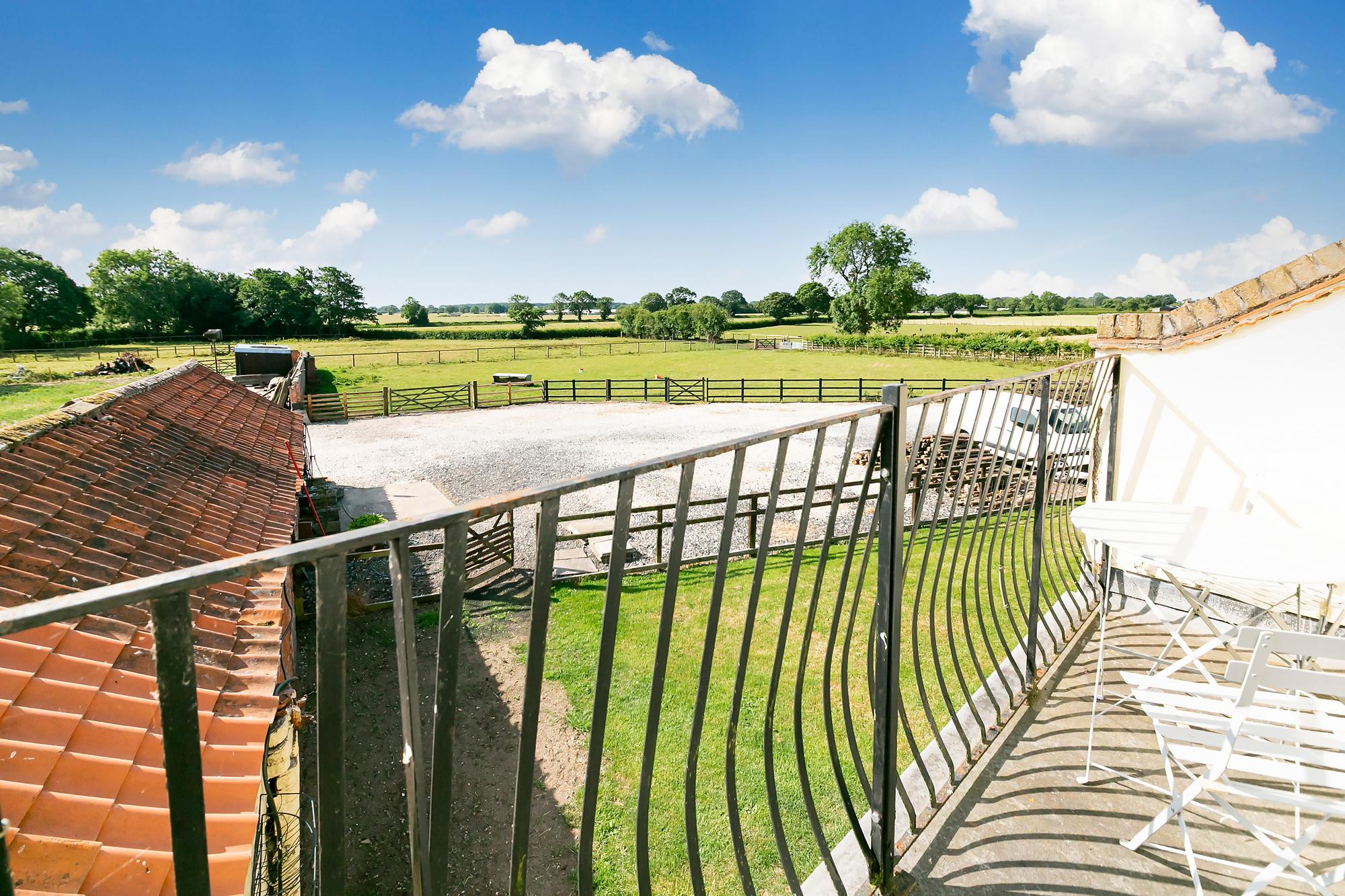 Hackamore Water End, Holme-on-Spalding-Moor, York