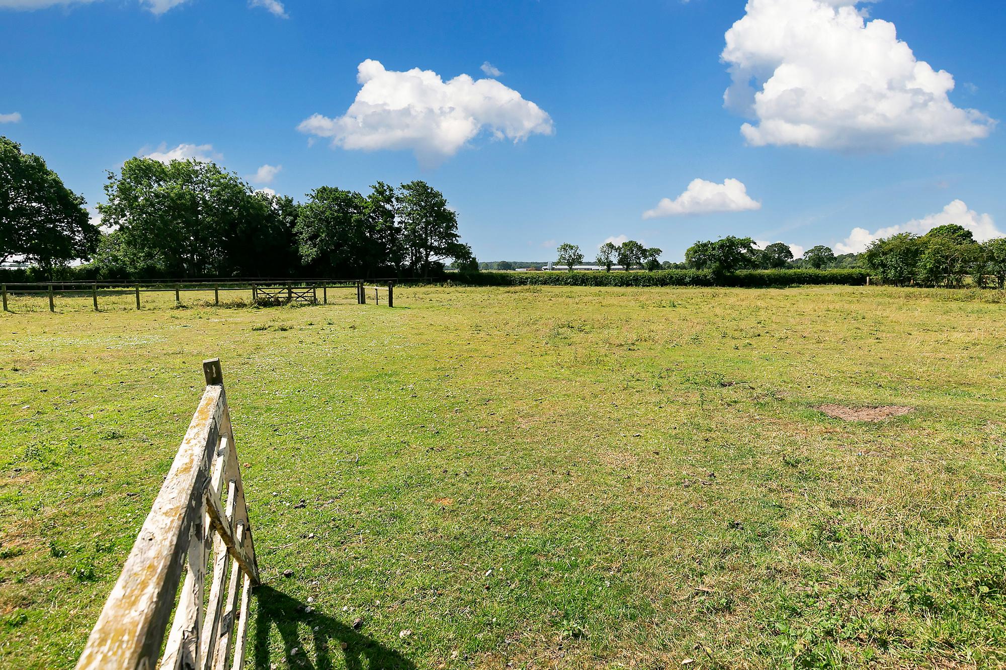Hackamore Water End, Holme-on-Spalding-Moor, York