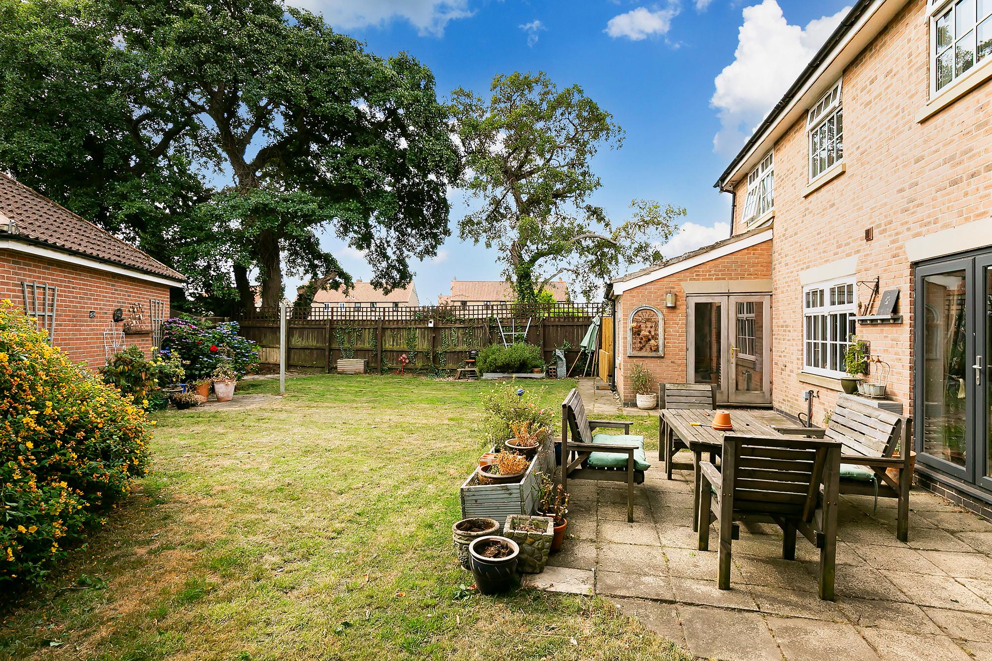 2 Chapel Garth, Holme-on-Spalding-Moor, York
