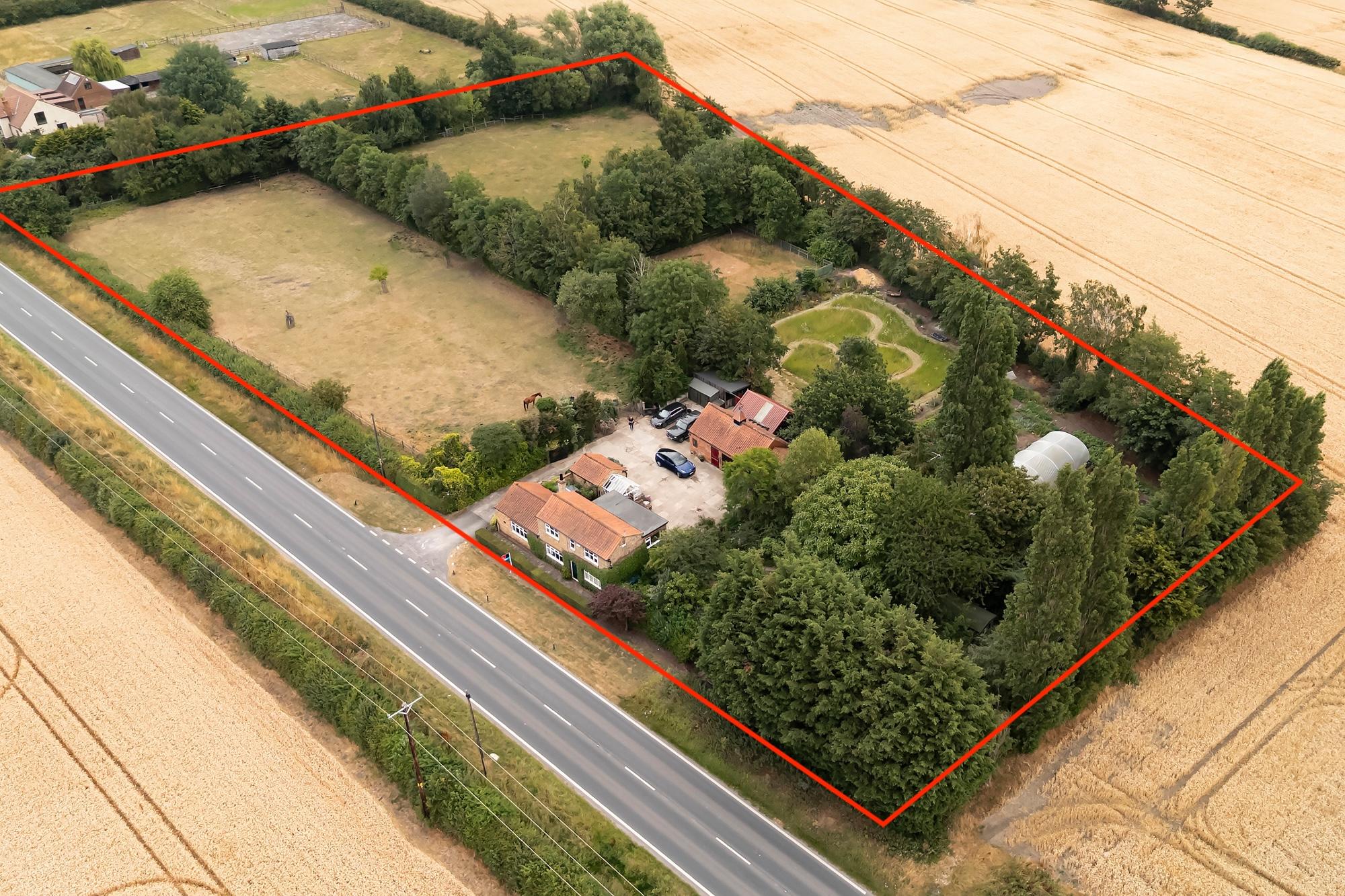 Pond Farm Howden Road, Holme-on-Spalding-Moor, York