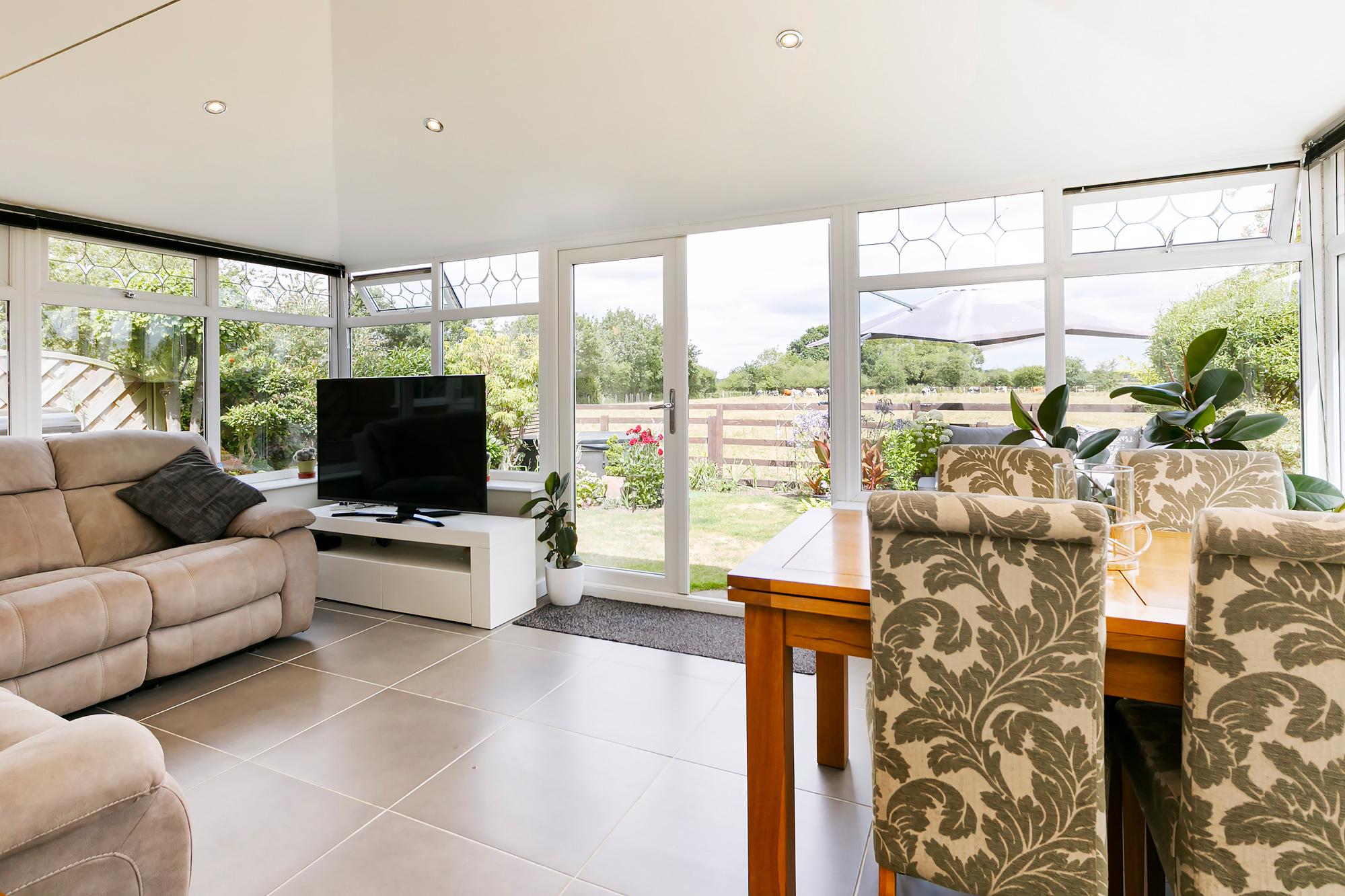 16 Riverside Close, Elvington, York